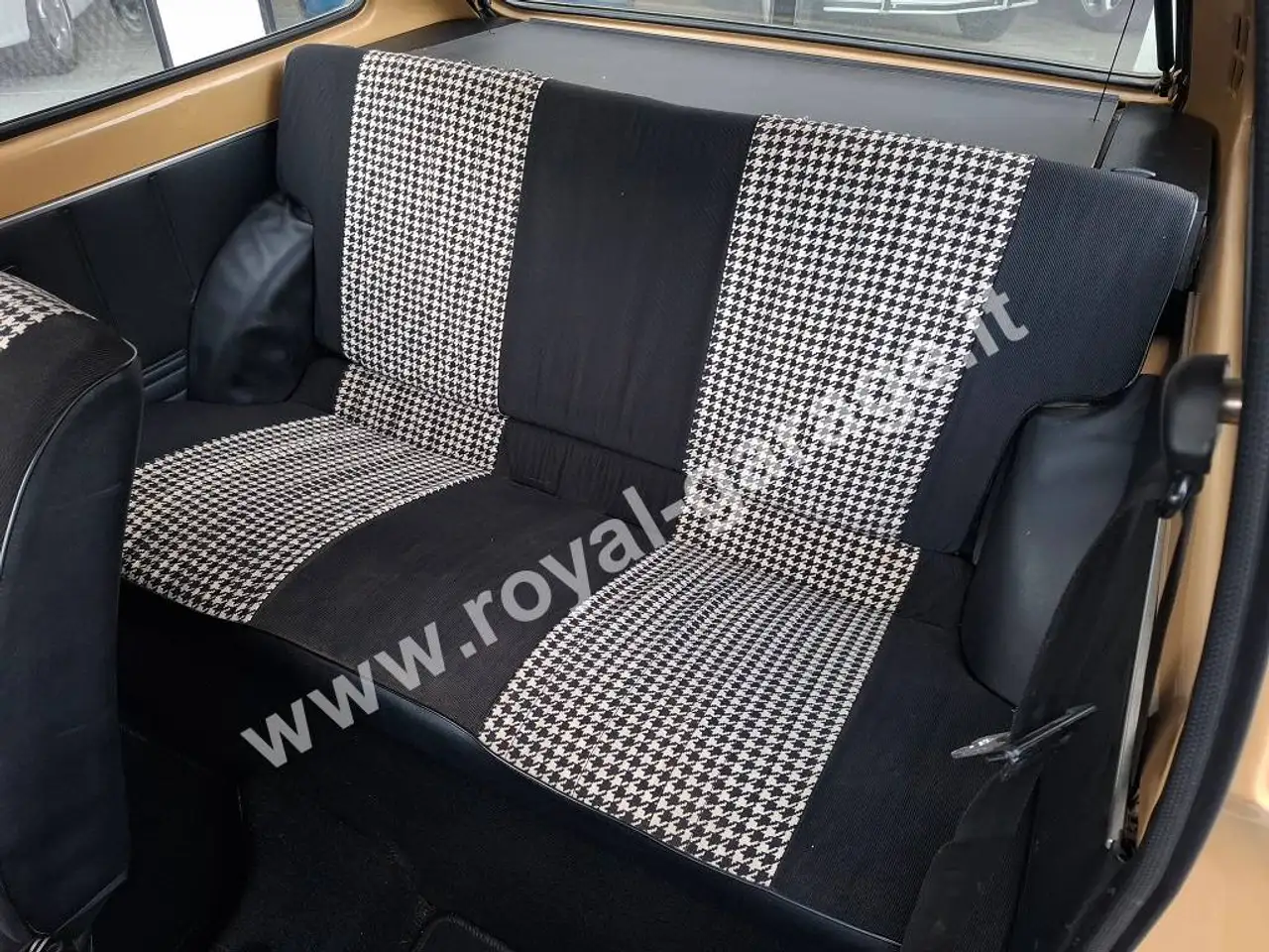 Ford Fiesta 1.1 L (100% ORIGINALE) UNIPROPRIETARIO - RICONDIZIONATA, foto 8