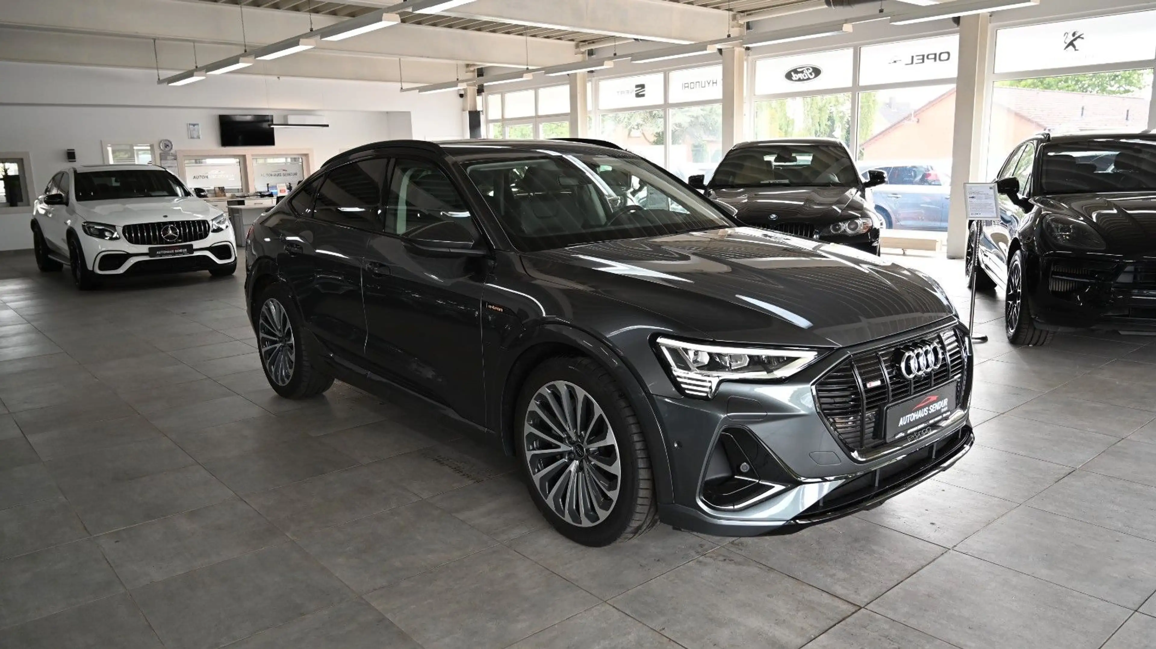 Audi e-tron Sportback 55 quattro S line *HUD*360° — photo 9