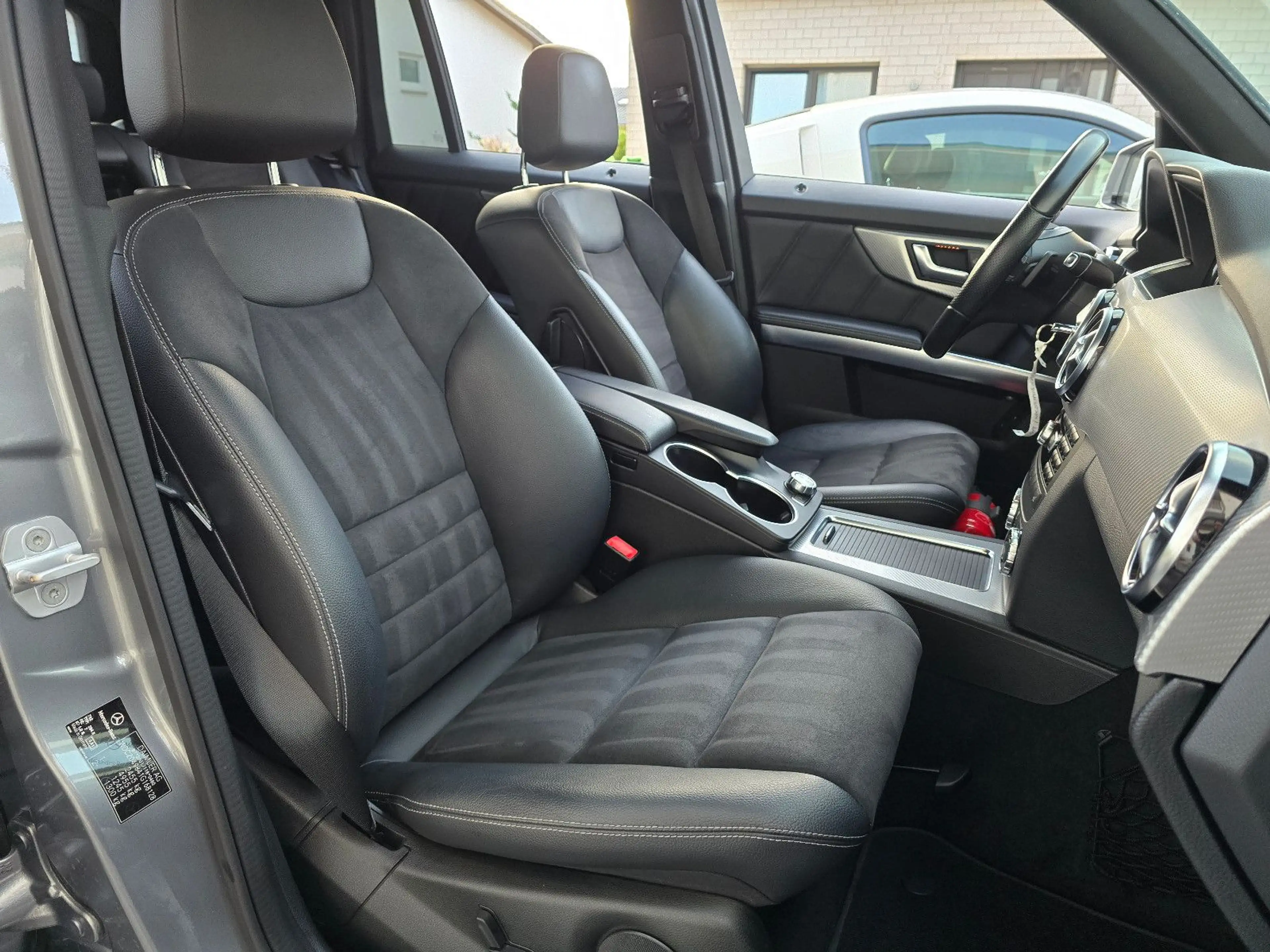 Mercedes-Benz GLK 220 CDI BlueEfficiency 4Matic*Navi*Bi-Xenon* — photo 13