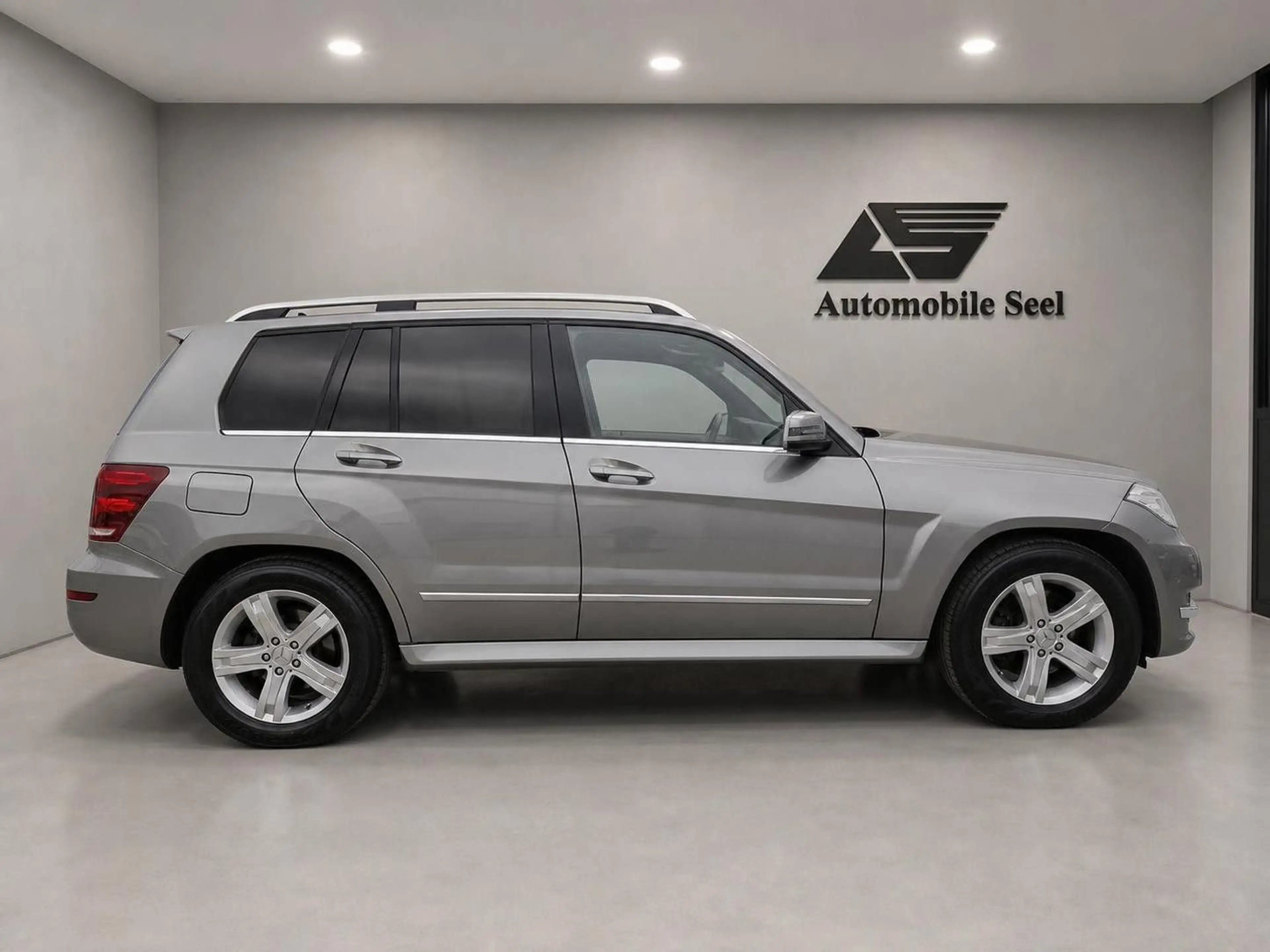 Mercedes-Benz GLK 220 CDI BlueEfficiency 4Matic*Navi*Bi-Xenon* — photo 4