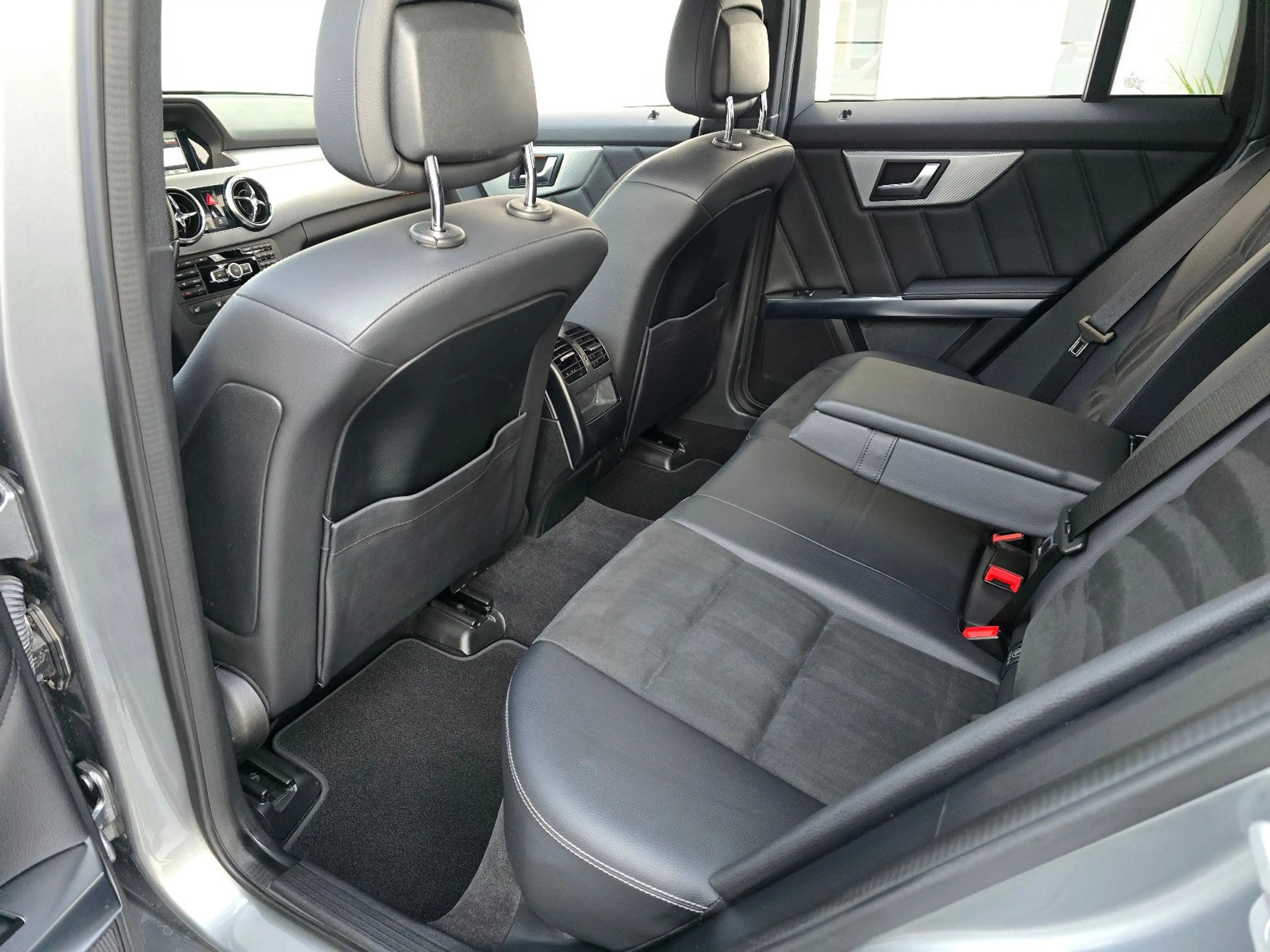 Mercedes-Benz GLK 220 CDI BlueEfficiency 4Matic*Navi*Bi-Xenon* — photo 14