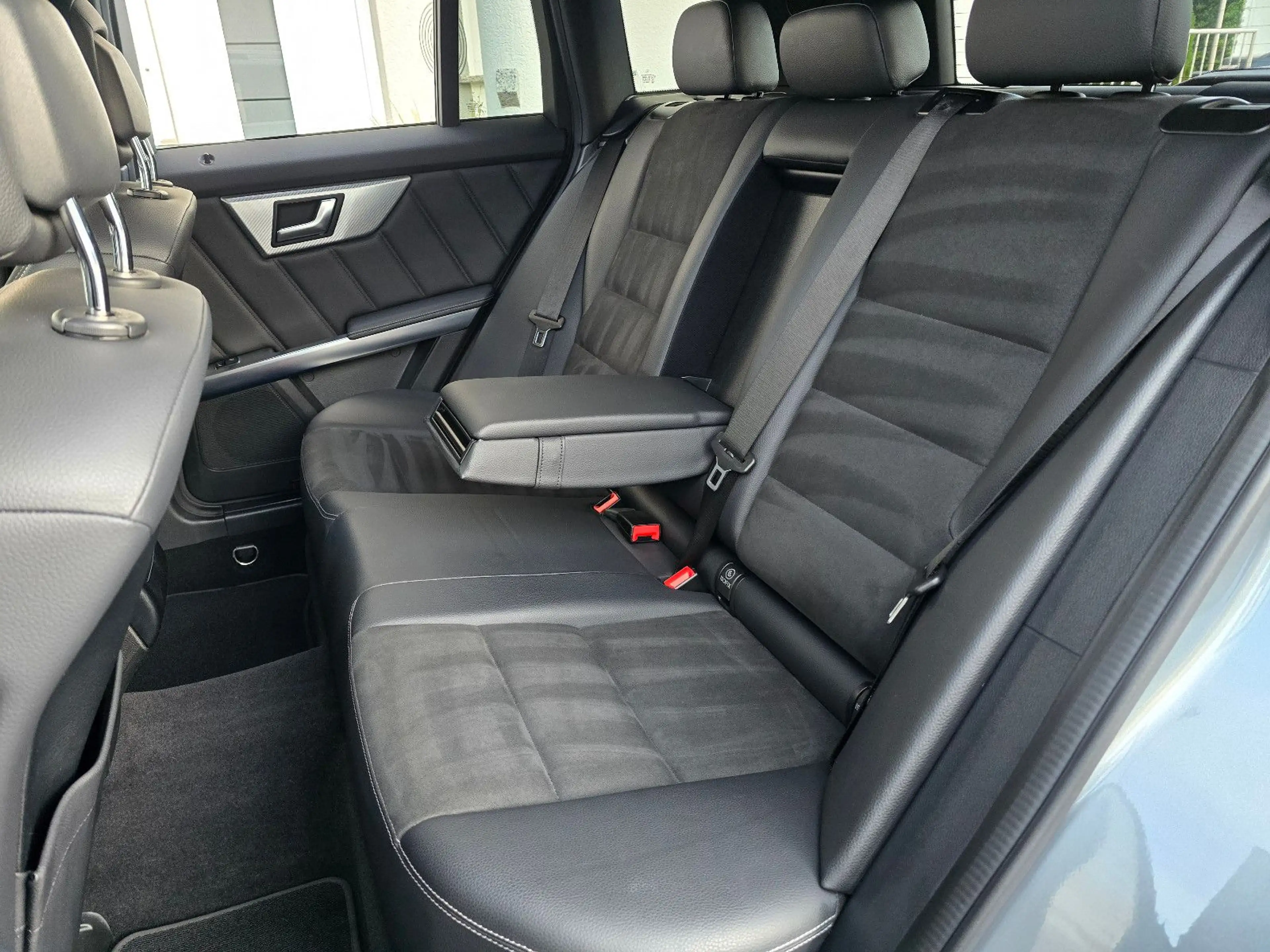 Mercedes-Benz GLK 220 CDI BlueEfficiency 4Matic*Navi*Bi-Xenon* — photo 15