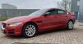 Jaguar XE 2.0 Portfolio Rood - thumbnail 3