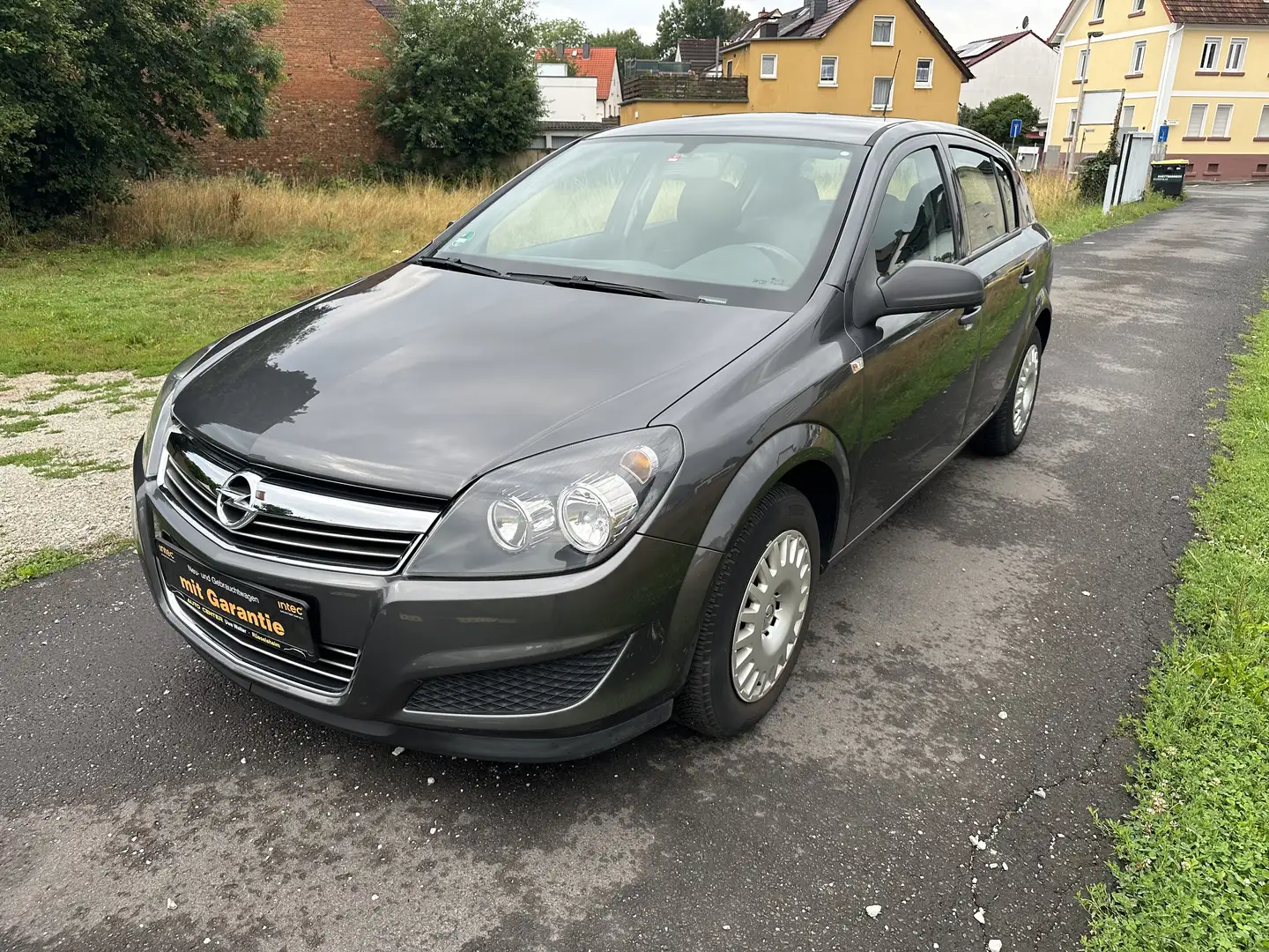 Opel Astra 2.Hand*Klima*ZV*BC*Dekra-Siegel*GARANTIE Grau - 1