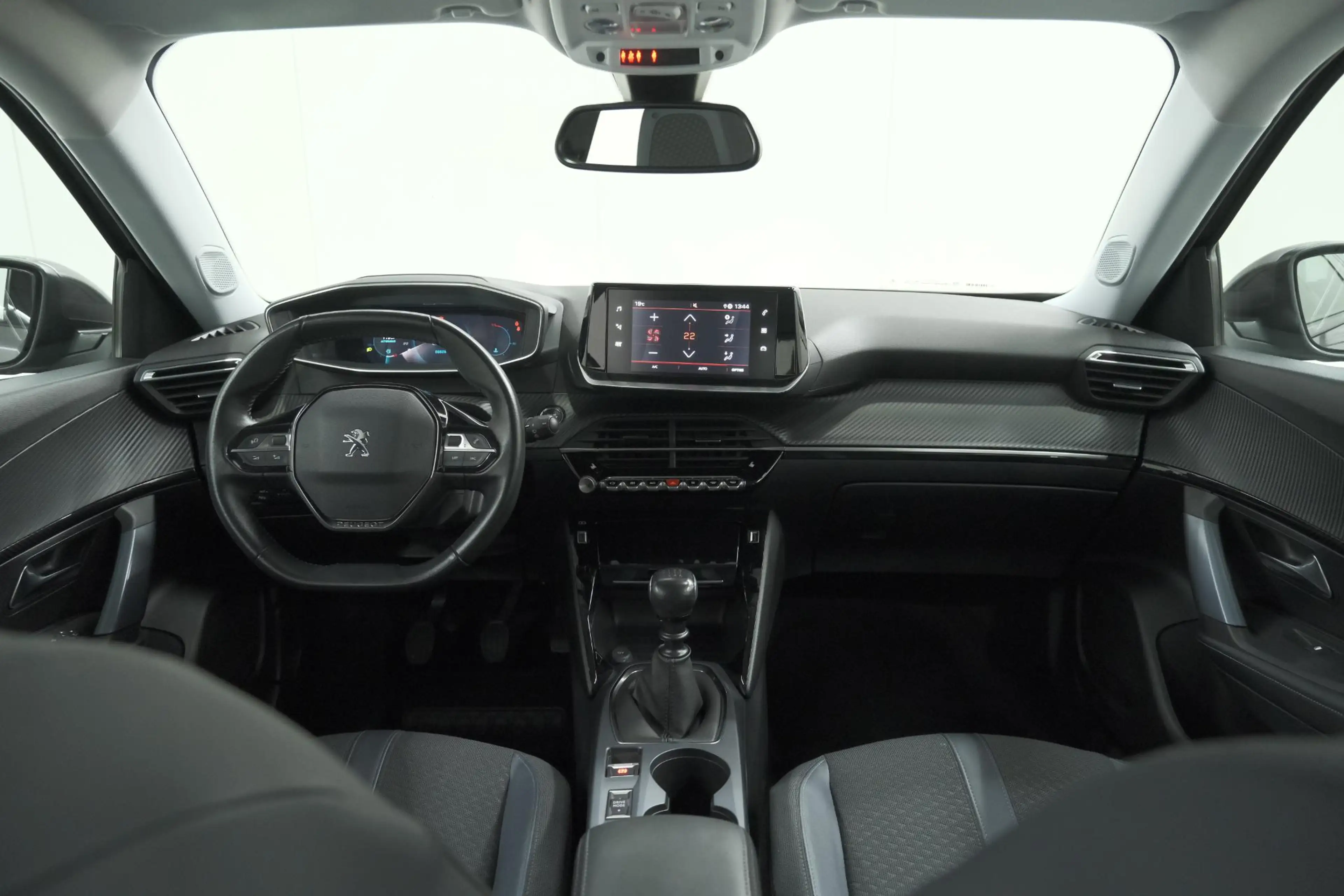 Peugeot 2008 PureTech 130 Allure | Camera | Stoelverwarming | A — photo 2
