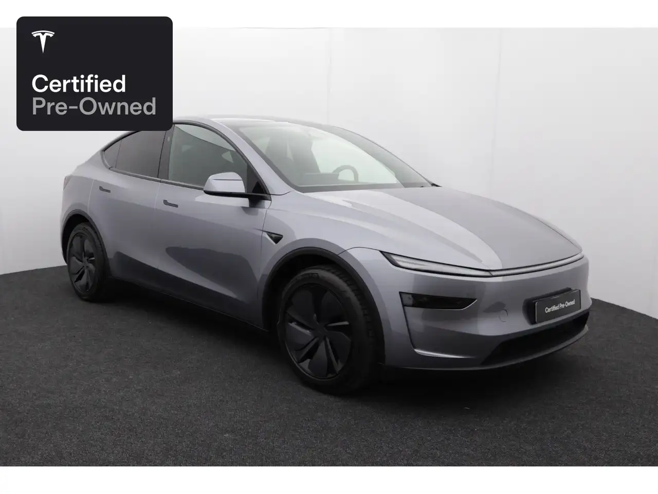 2026 Tesla Model Y Long Range AWD "Certified Pre-Owned", photograph 3