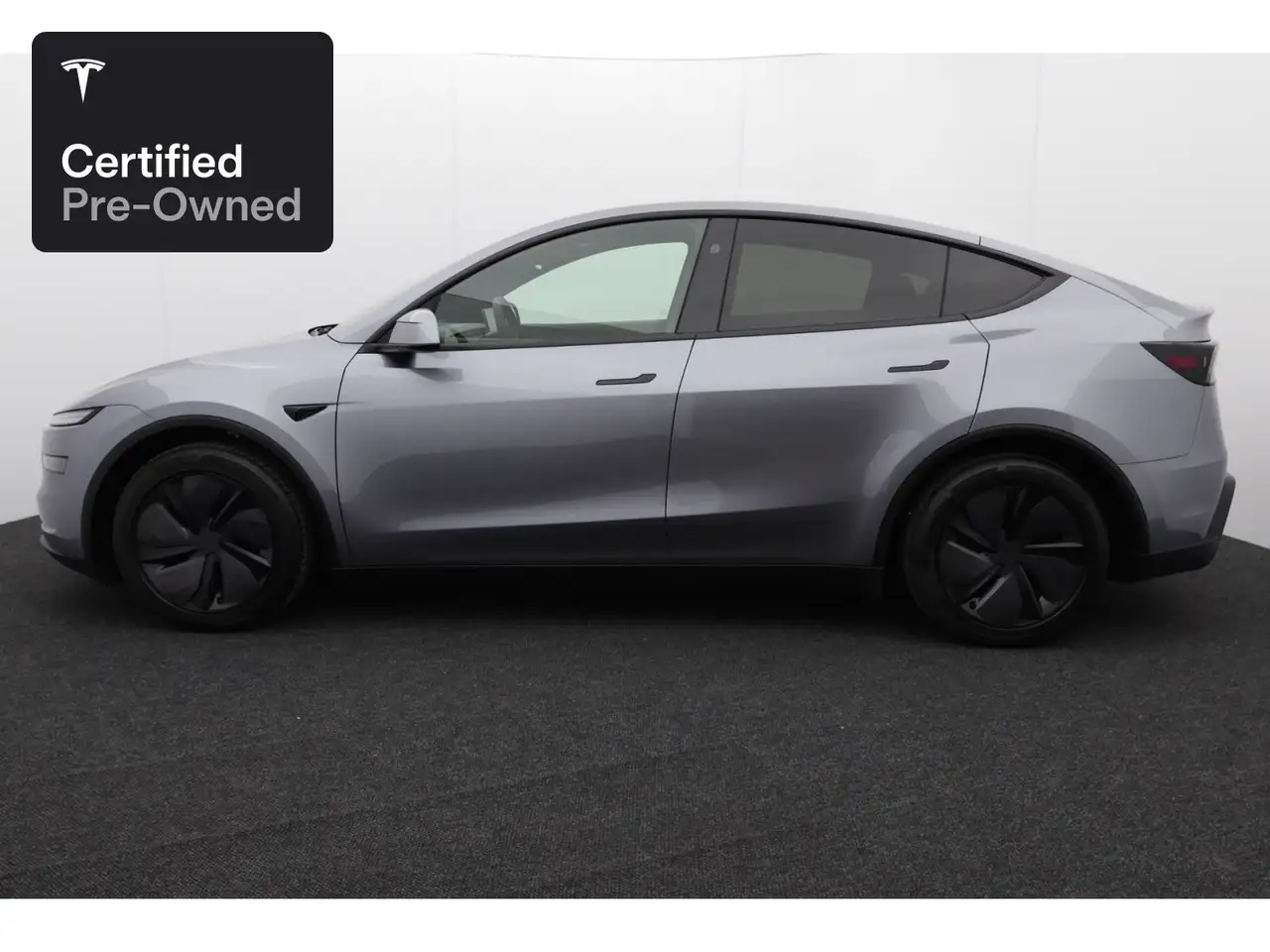 2026 Tesla Model Y Long Range AWD "Certified Pre-Owned", photograph 5
