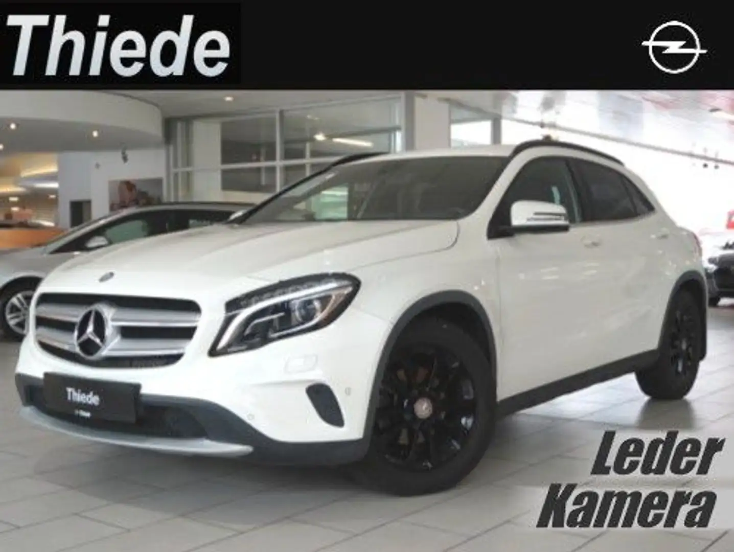 Mercedes-Benz GLA 180 STYLE 7G-DCT NAVI/BI-XENON/SHZ/KAMERA Weiß - 1