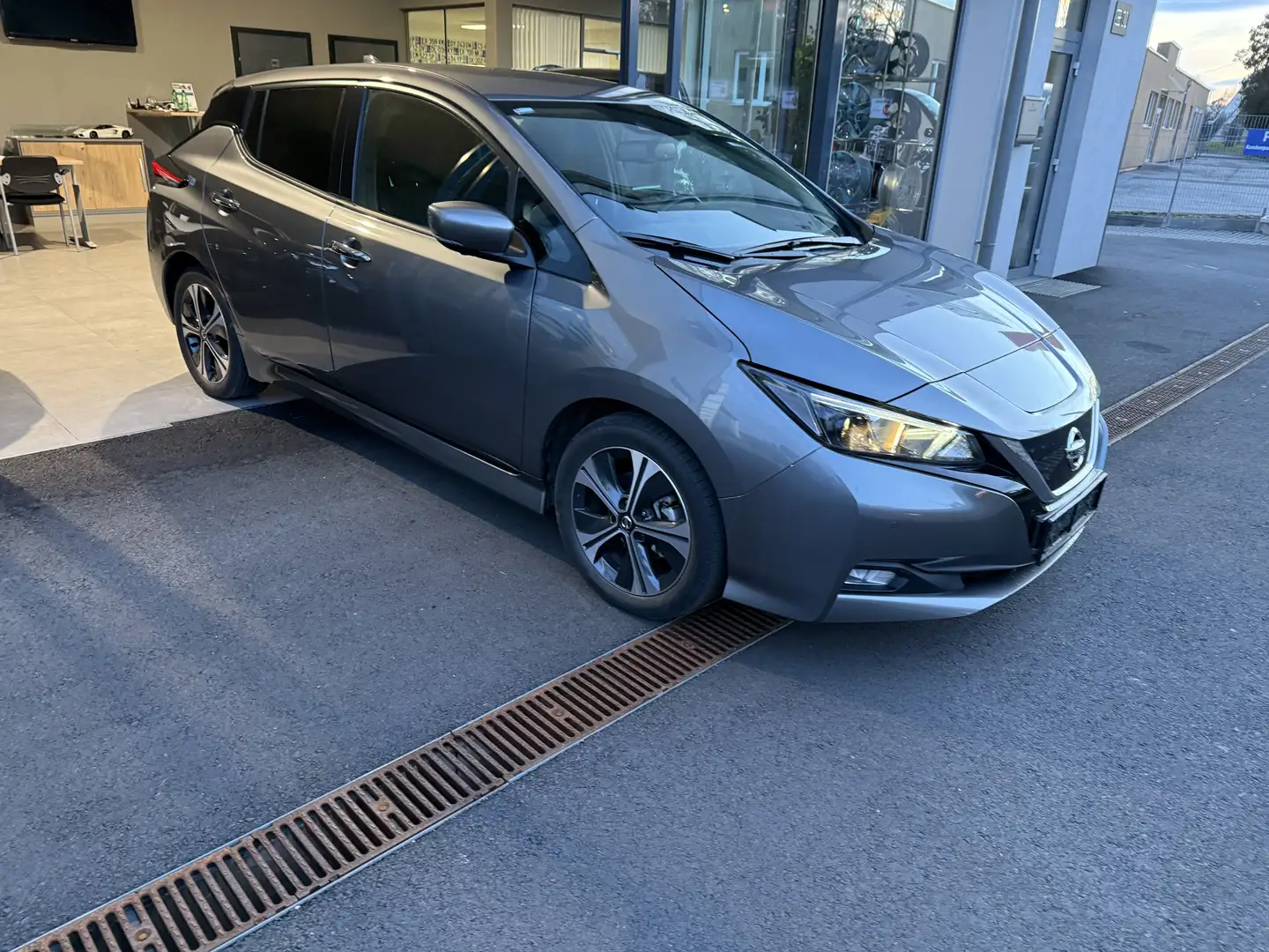 Nissan Leaf Leaf N-Connecta 40kWh N-Connecta Grau - 2