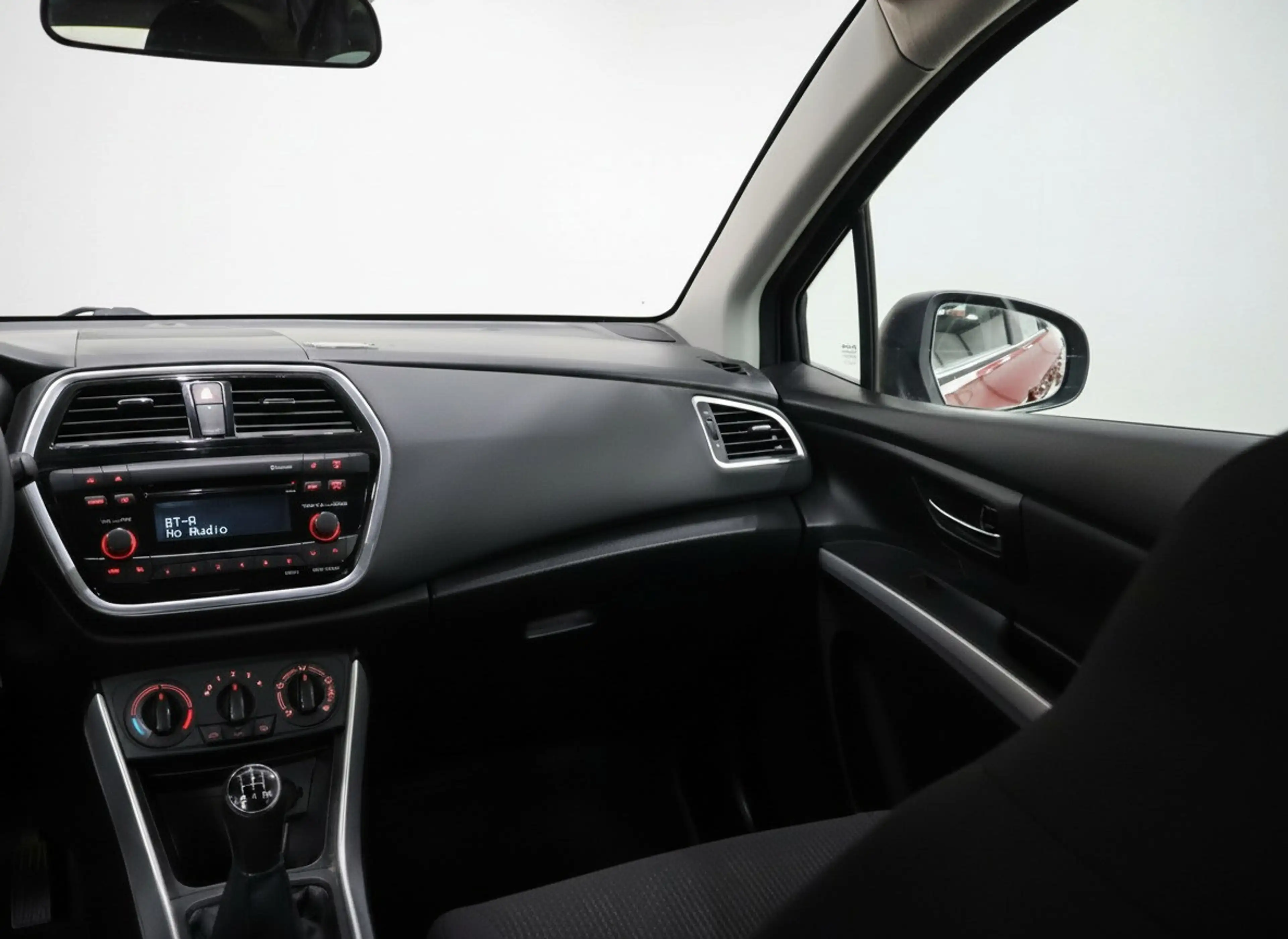 Suzuki SX4 S-Cross 1.0 Boosterjet Comfort - Cruise - Bluetooth — photo 11