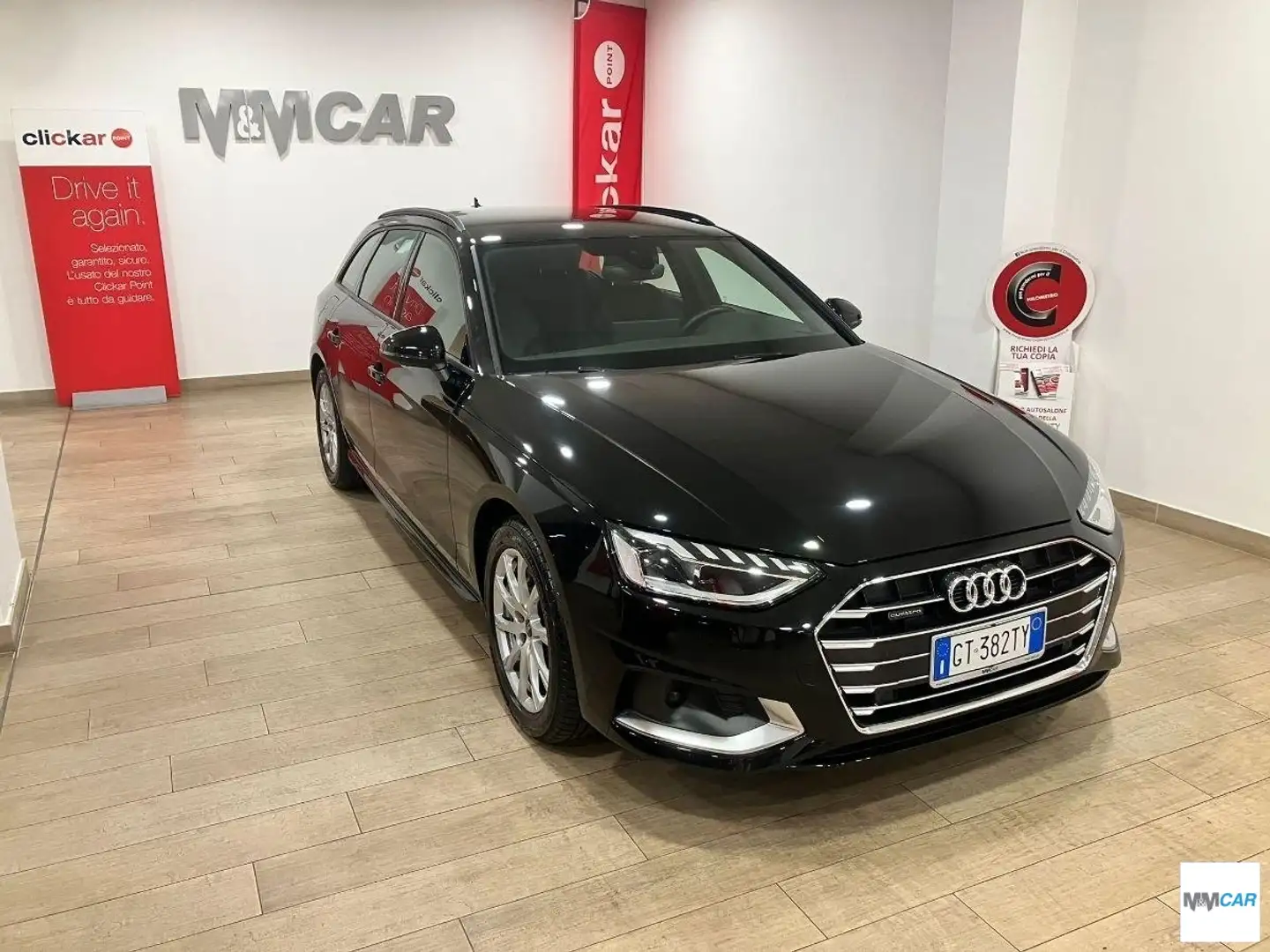 Audi A4 40 TDI quattro S tr. Bus. Adv. Nero - 1