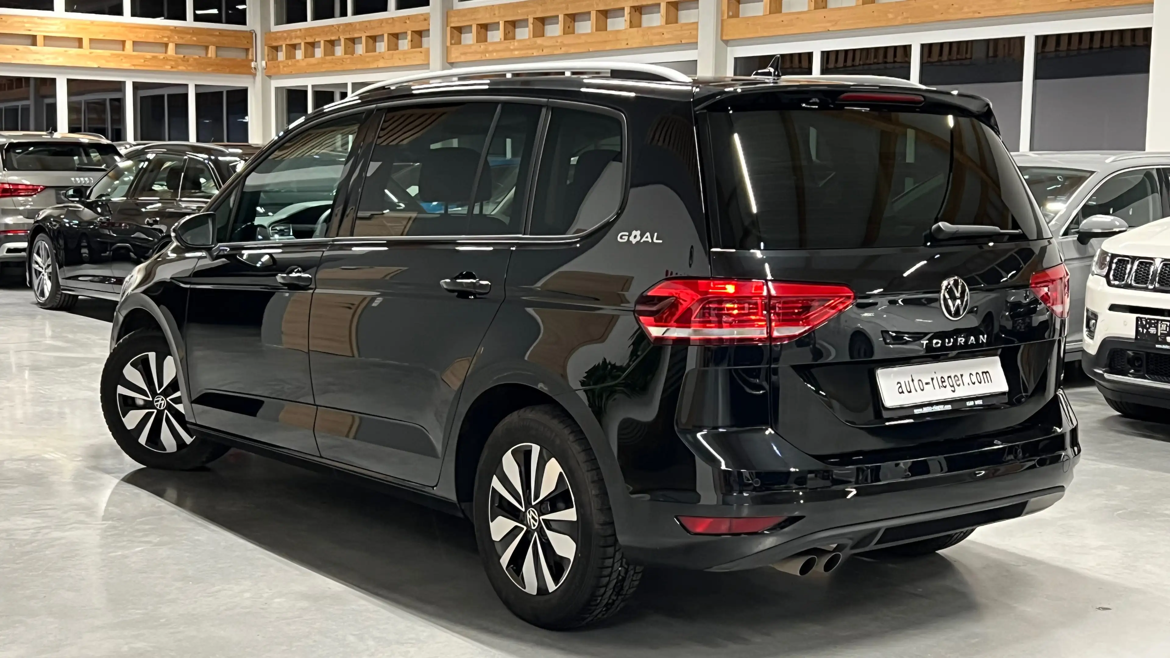 Volkswagen Touran Comfortline 2,0 TDI DSG ACC, IQ-LED, AHK — photo 4