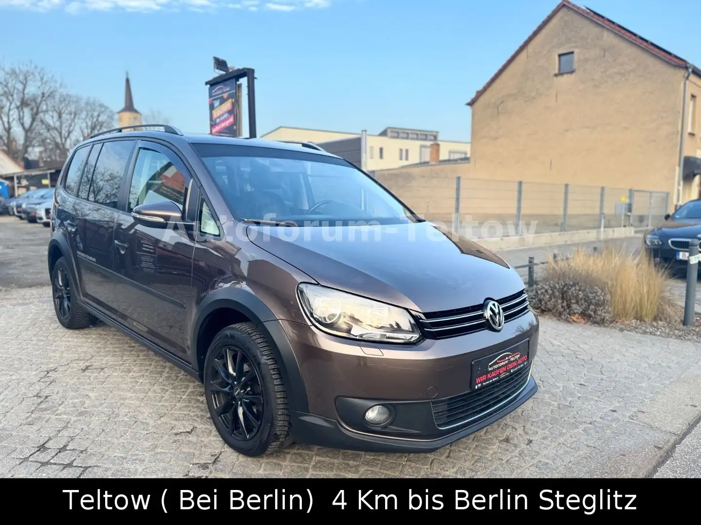 Volkswagen Touran CrossTouran*6-Gang*SHG*Klimaauto*AHK*TOP* Braun - 1