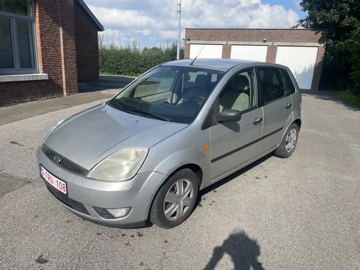 Ford Fiesta 1.4 TDCI Ghia Gri - 2