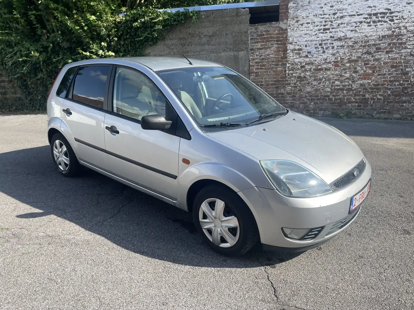 Ford Fiesta 1.4 TDCI Ghia Gri - 1