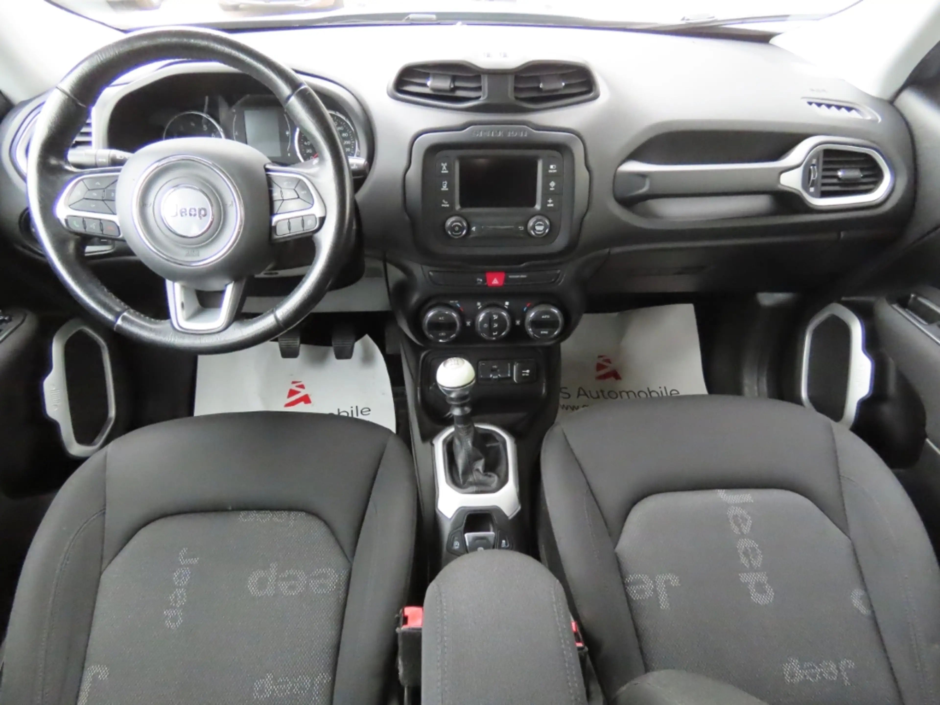 Jeep Renegade Longitude FWD 1.4 MultiAir Navi*AHK — photo 9