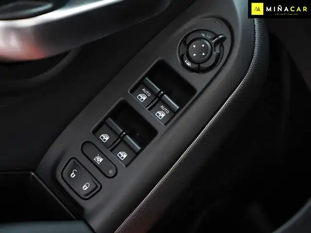 Fiat 500X view 25