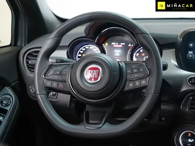 Fiat 500X view 14