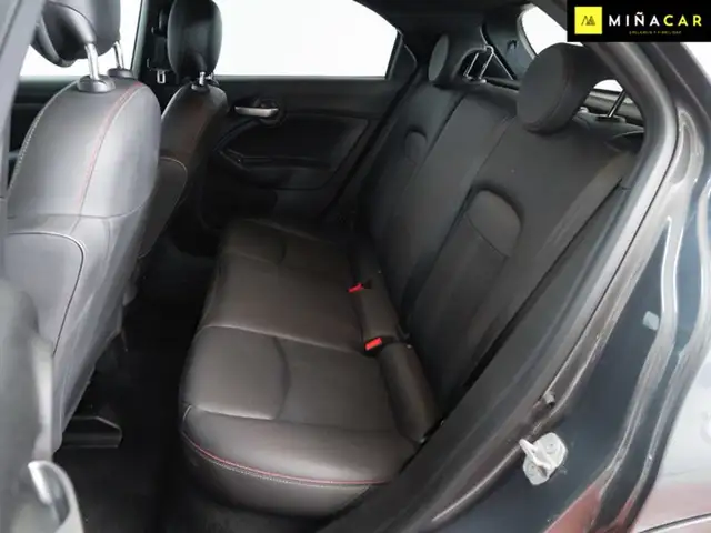 Fiat 500X view 8