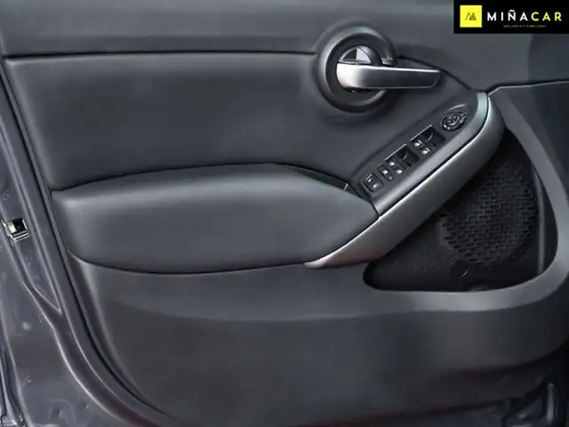 Fiat 500X view 24