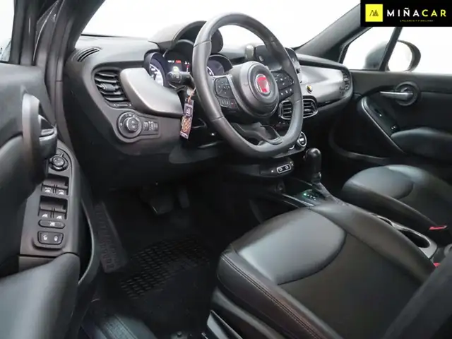 Fiat 500X view 13