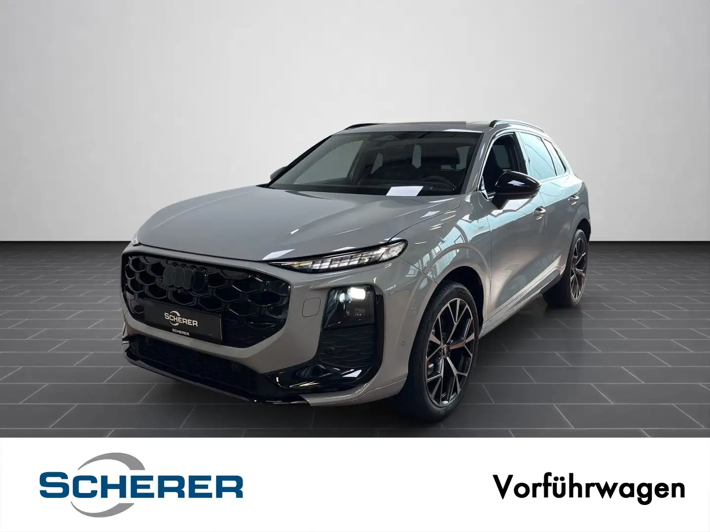 Audi Q3 SUV TFSI quattro 195 kW S tronic Tech pro, As Gris - 1