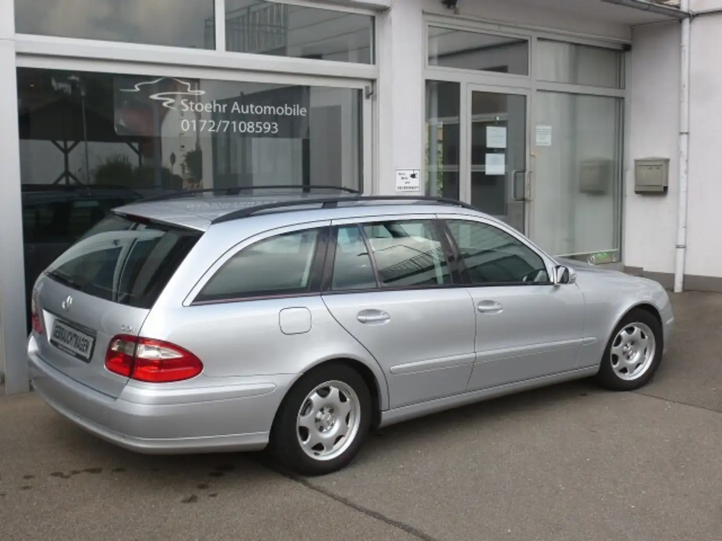 Mercedes-Benz E 220 CDI DPF Kombi Automatik Klima PDC Silber - 2