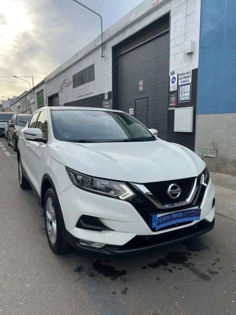 Nissan Qashqai 1.5dCi Acenta 4x2 85kW Blanco - 1