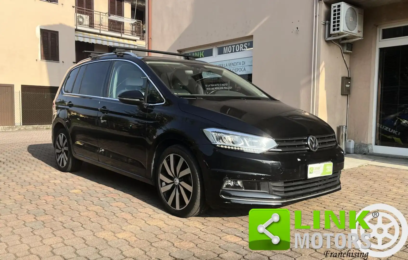 Volkswagen Touran 2.0 TDI 190 CV DSG Executive 7 Posti Nero - 1