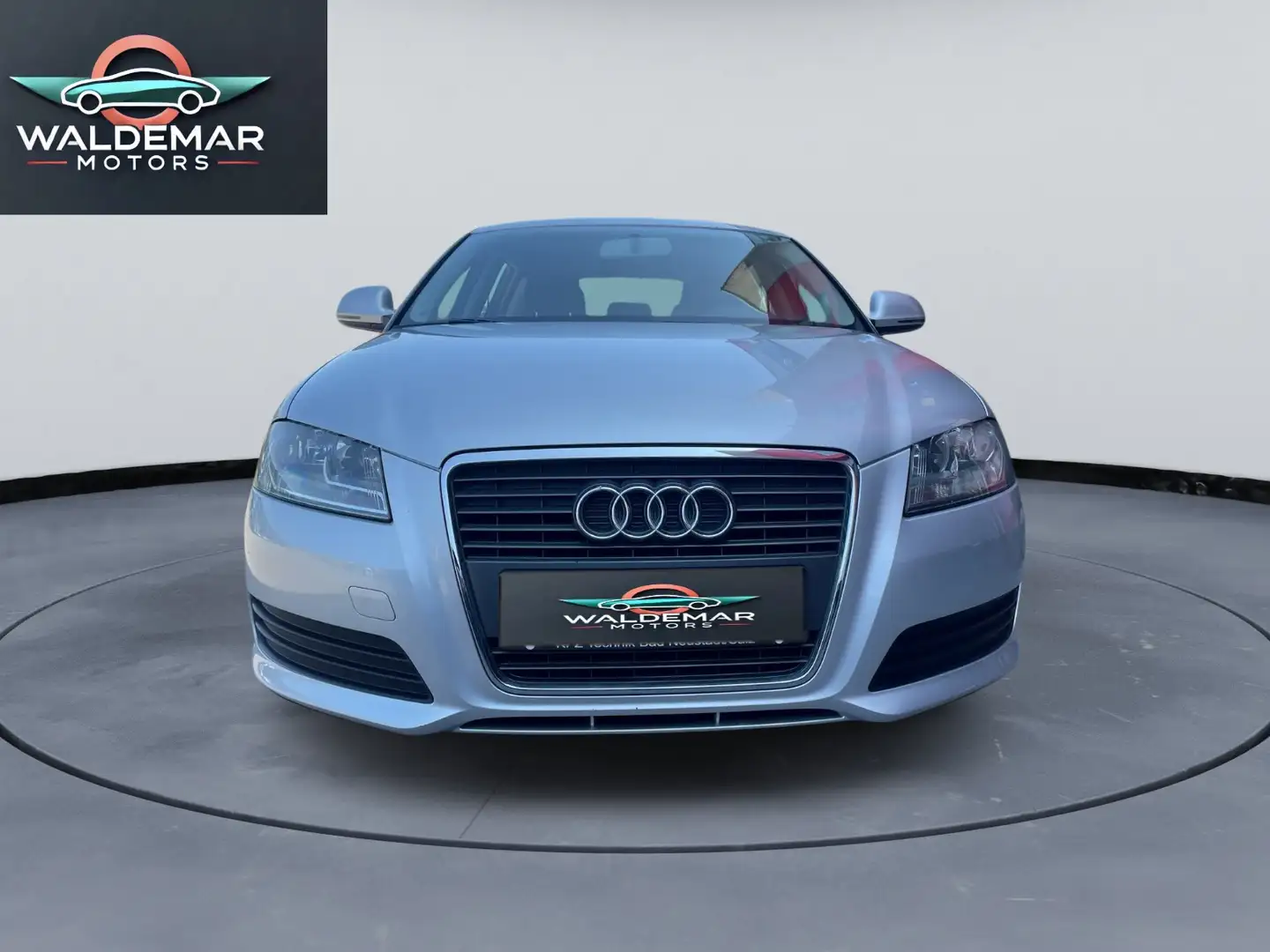 Audi A3 Sportback 1.4 TFSI Attraction Silver - 2