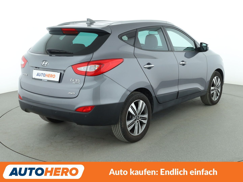 Hyundai iX35 2.0 CRDi Style AWD Aut.*NAVI*TEMPO*CAM*PDC*SHZ* — photo 6