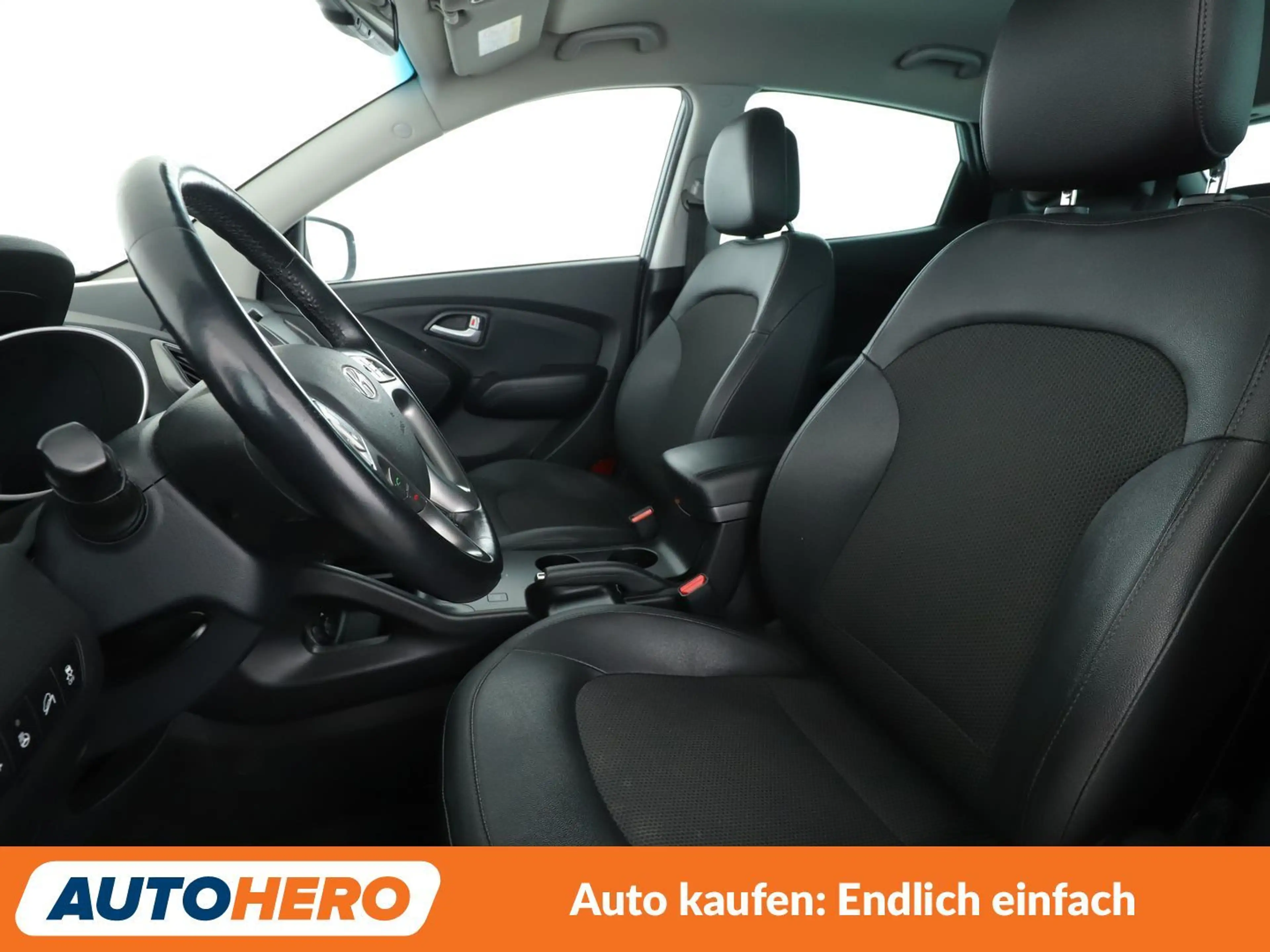 Hyundai iX35 2.0 CRDi Style AWD Aut.*NAVI*TEMPO*CAM*PDC*SHZ* — photo 10