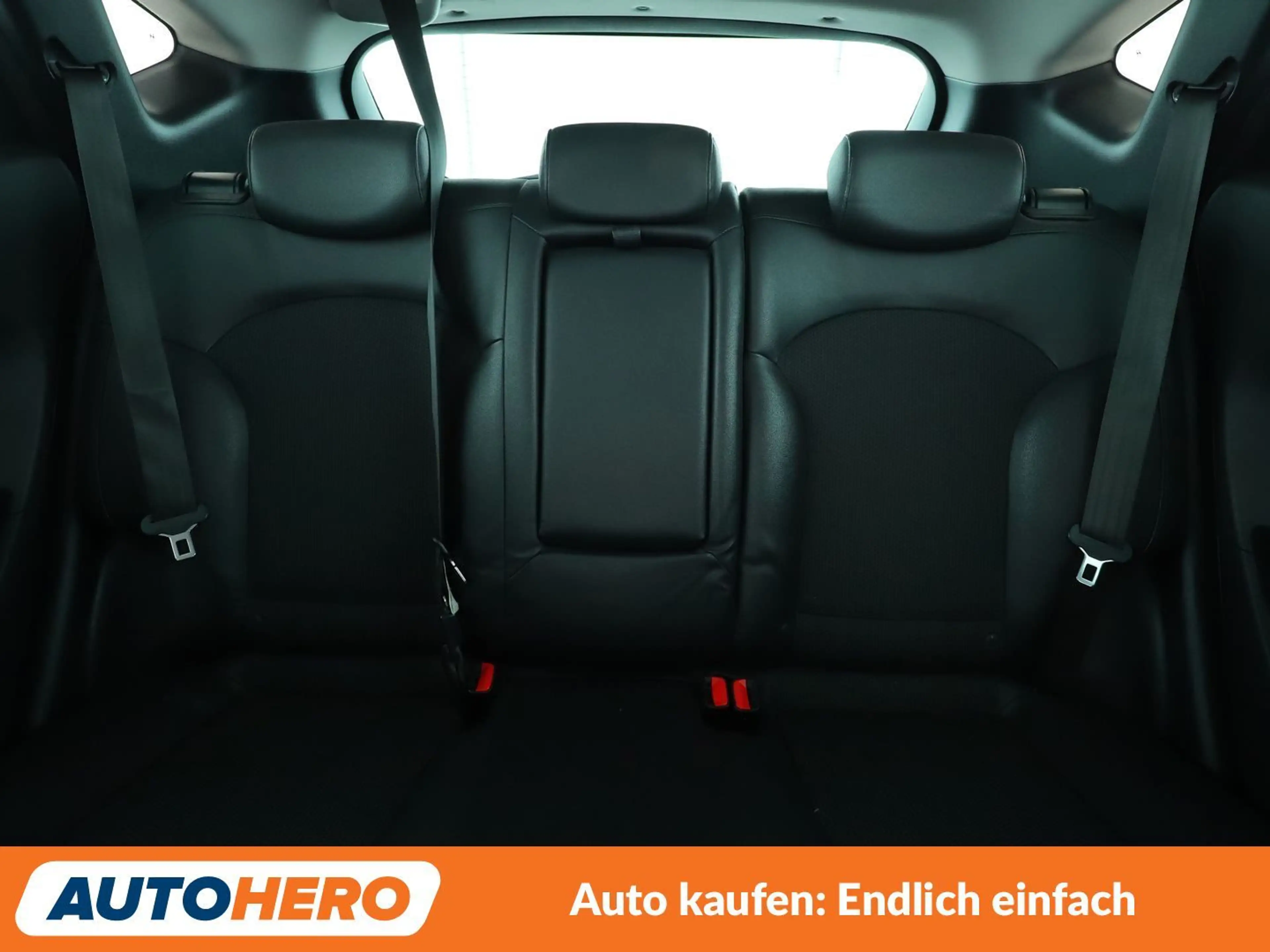 Hyundai iX35 2.0 CRDi Style AWD Aut.*NAVI*TEMPO*CAM*PDC*SHZ* — photo 15