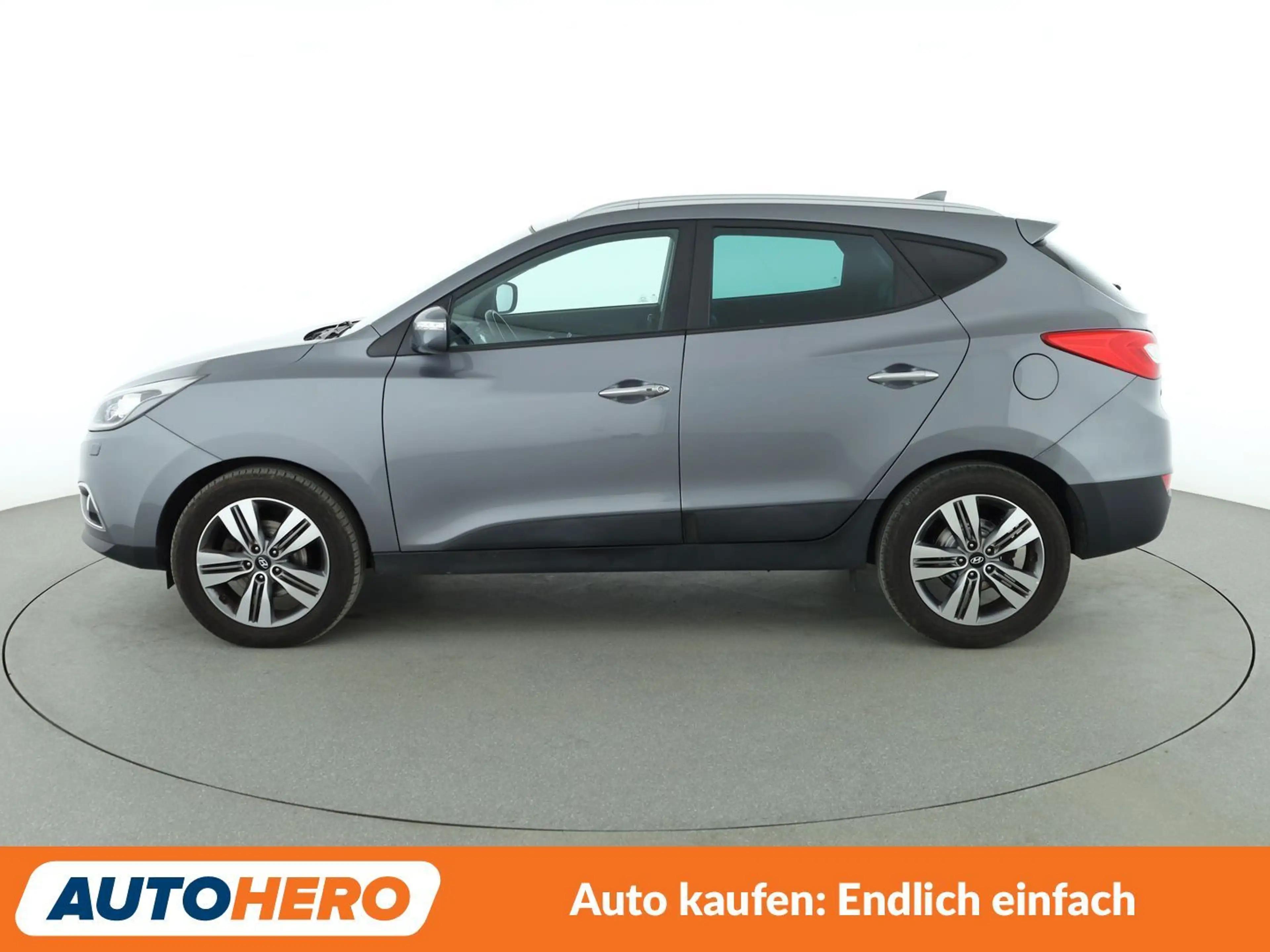 Hyundai iX35 2.0 CRDi Style AWD Aut.*NAVI*TEMPO*CAM*PDC*SHZ* — photo 3