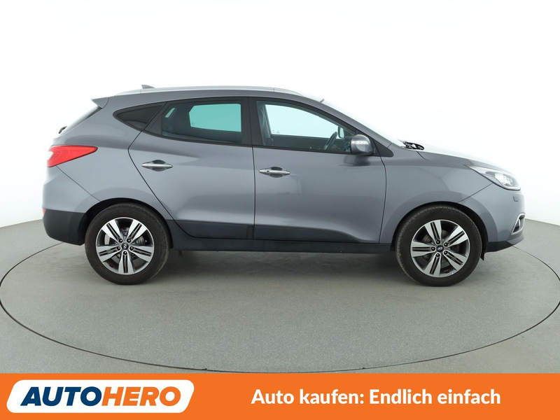 Hyundai iX35 2.0 CRDi Style AWD Aut.*NAVI*TEMPO*CAM*PDC*SHZ* — photo 7