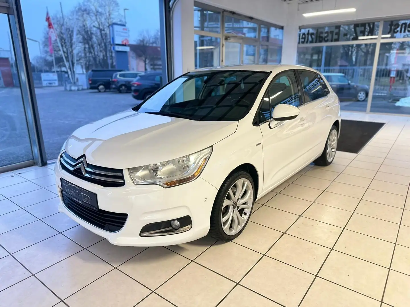 Citroen C4 Exclusive Weiß - 2