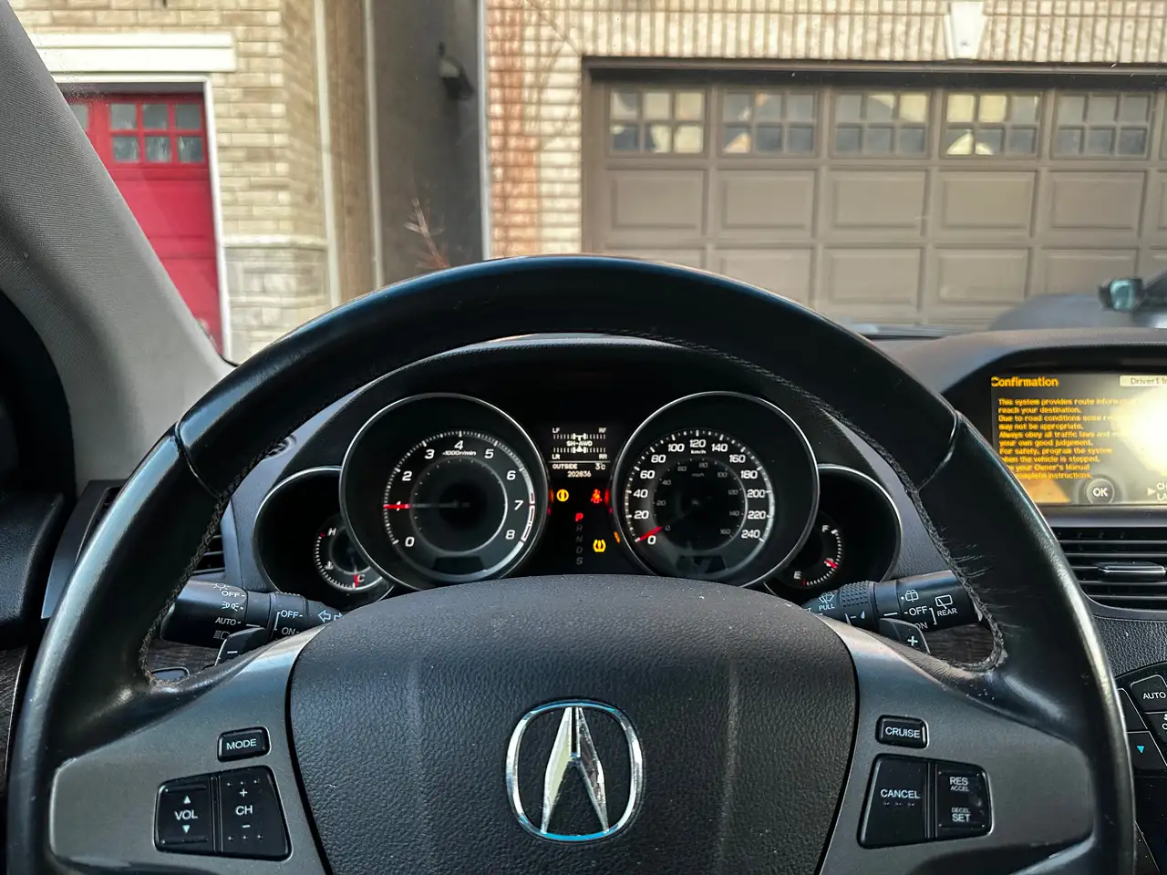 Acura MDX снимка Acura MDX