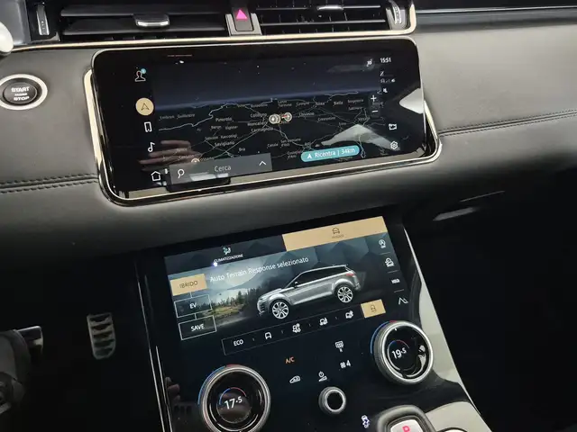 Land Rover Range Rover Evoque view 12