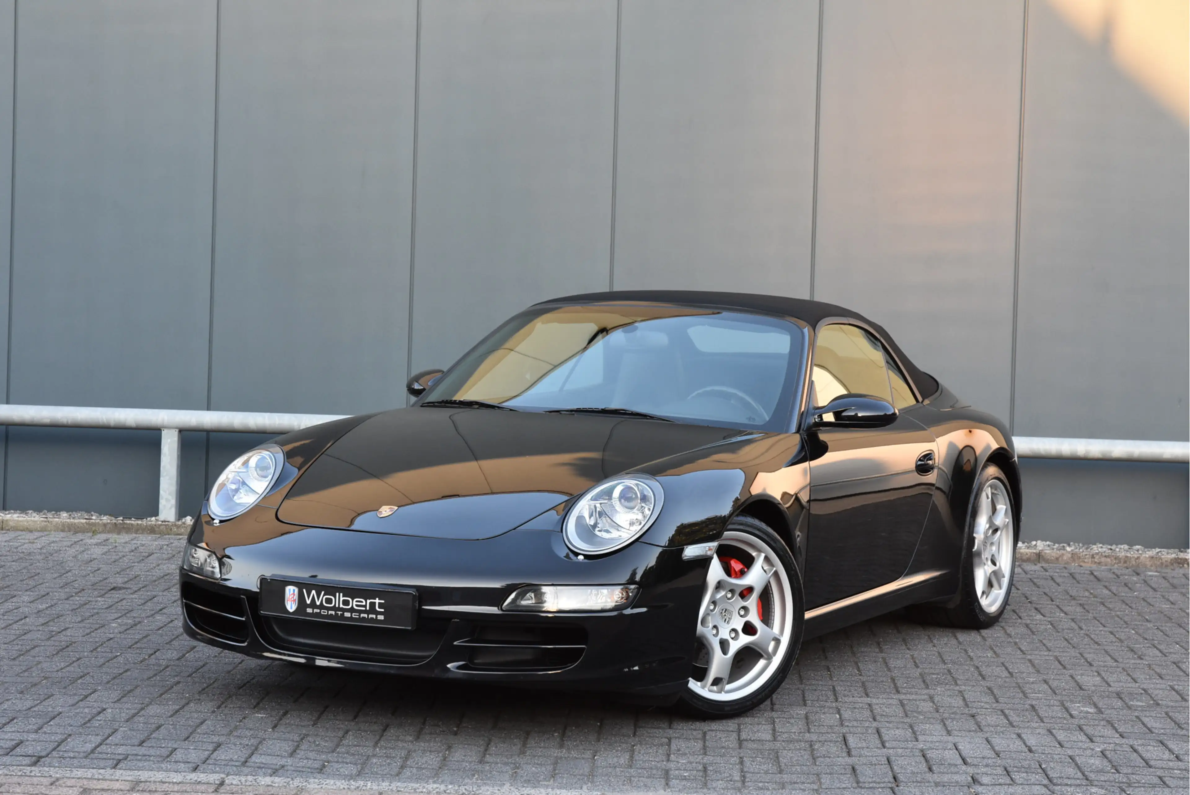 Porsche 997 997 Cabrio 3.8 Carrera S handgeschakeld!