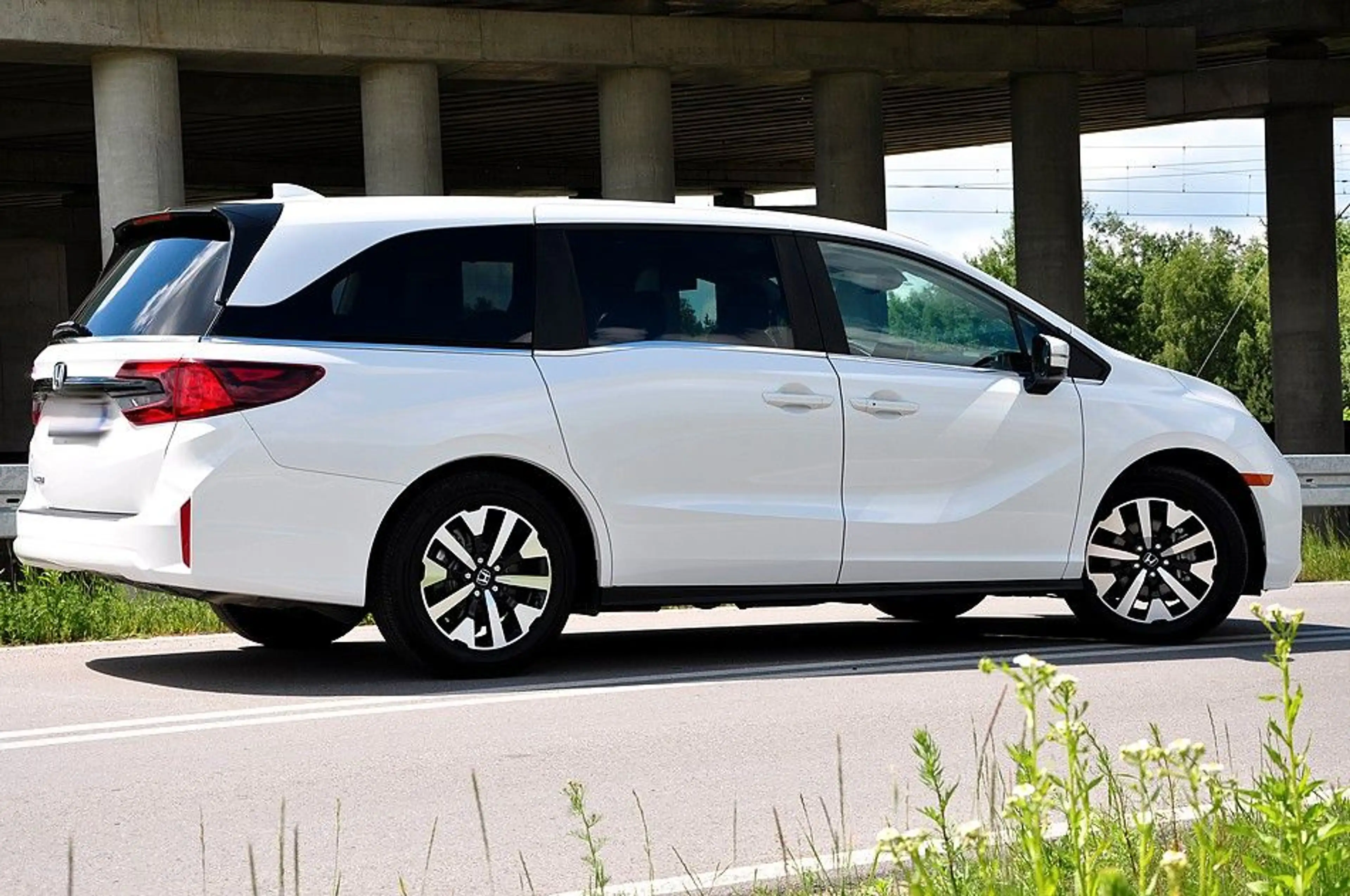 Honda Odyssey 3.5L V6 2025 Ex-L — photo 6