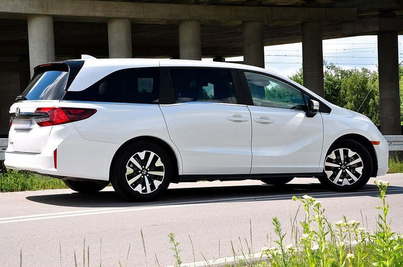 Honda Odyssey 3.5L V6 2025 Ex-L — photo 6