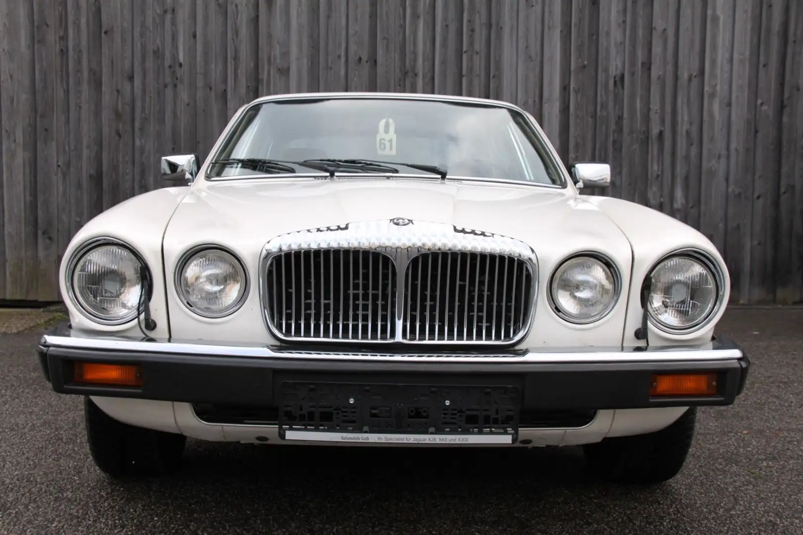 Jaguar Daimler DoubleSix Serie 3 mit 2 Jahren Garantie Bílá - 2