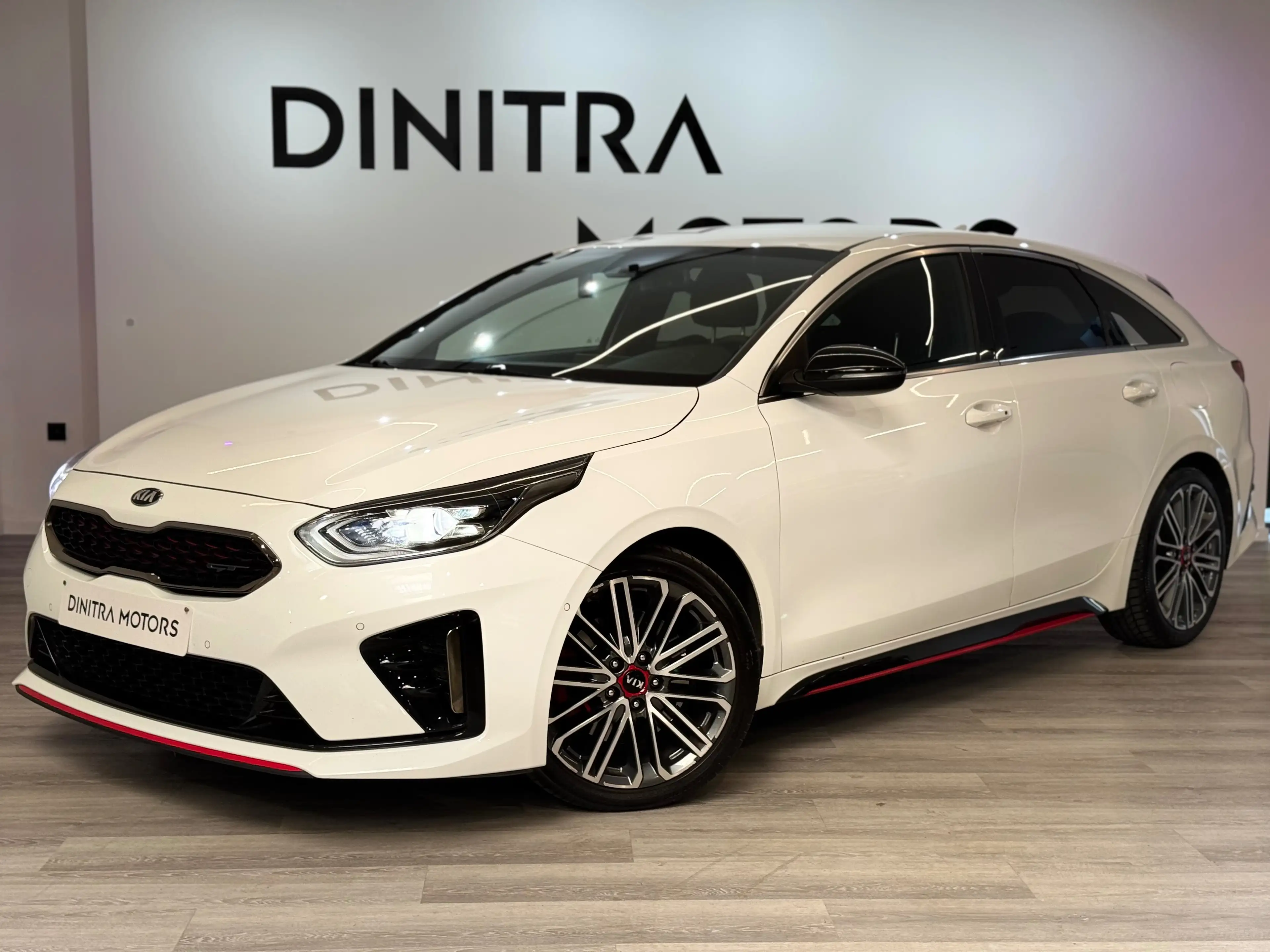 Kia ProCeed / pro_cee'd GT 1.6 - Carplay/Navi/LED/JBL/Memory — photo 3