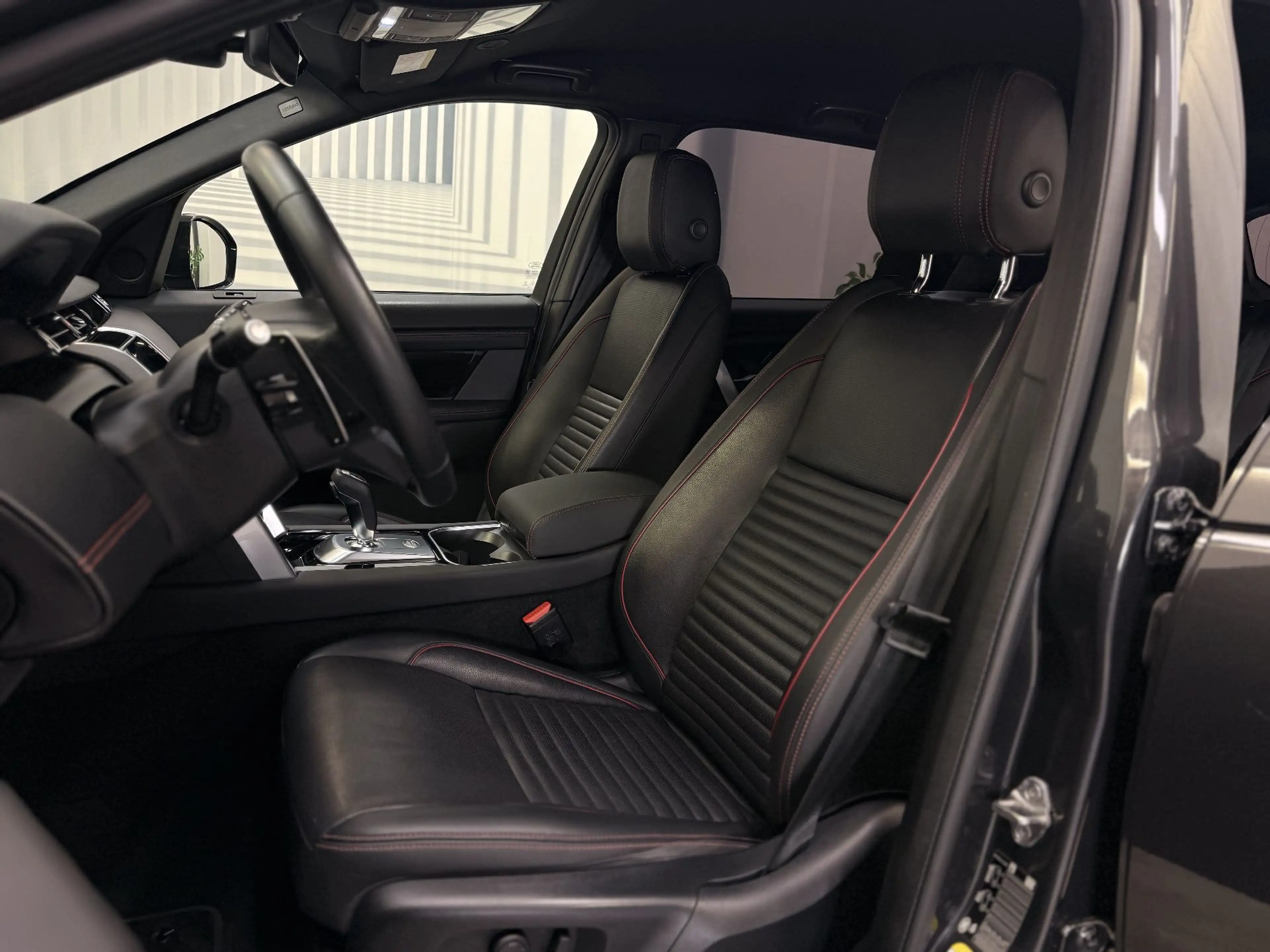 Land Rover Discovery Sport D 165✅ R-DYNAMIC S ✅ AHK ✅ — photo 2