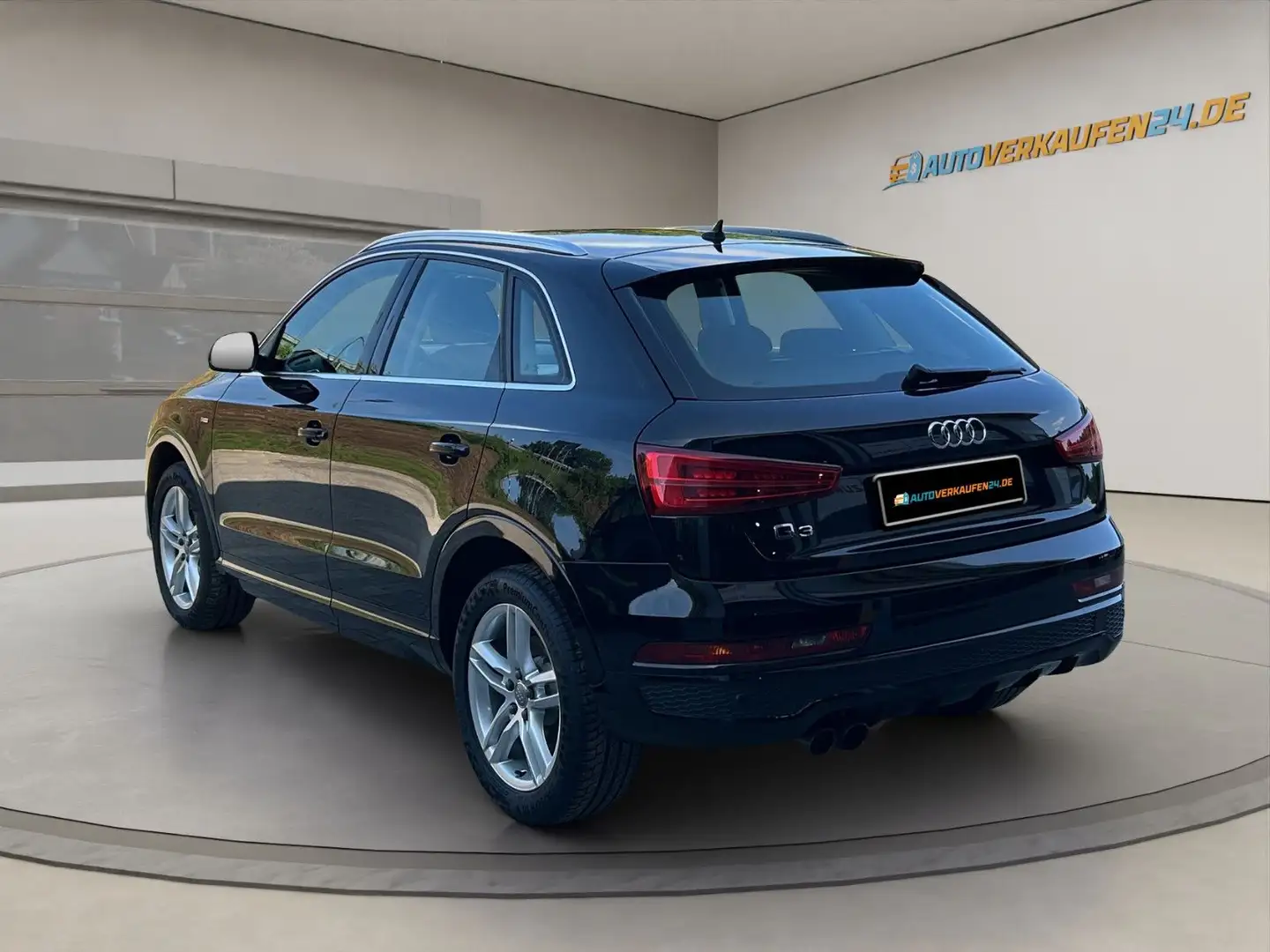 Audi Q3 1.4 TFSI S line LED NAVI PDC TEMP SHZ Schwarz - 2