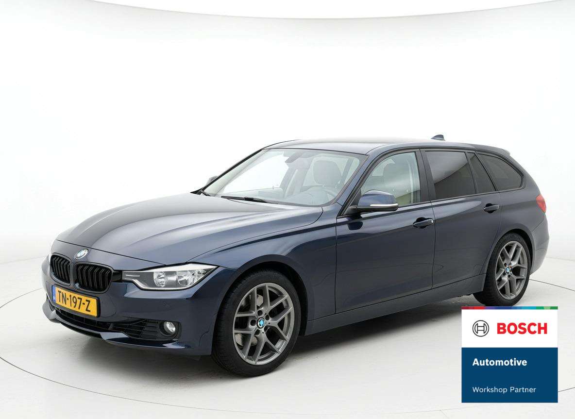 BMW 330