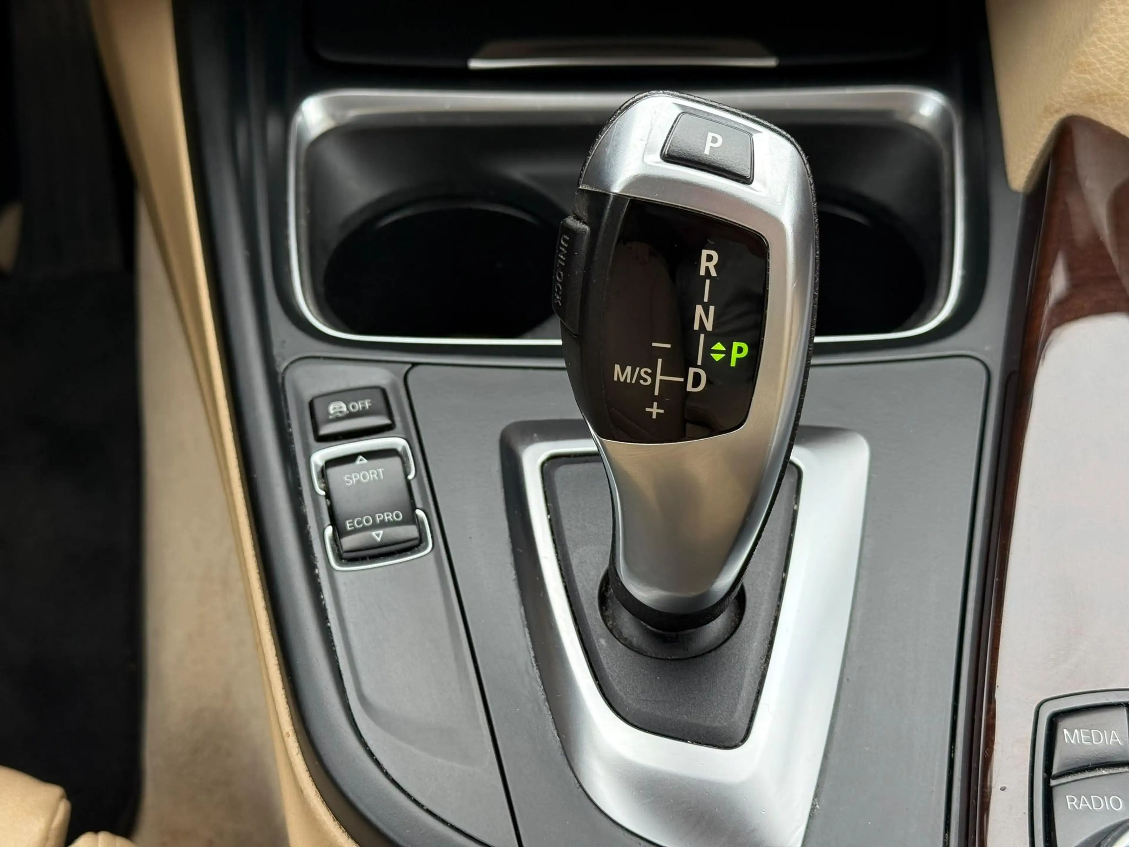 BMW 330 3-serie Touring 330d LEER - NAVIPRO - CRUISE - STO — photo 28