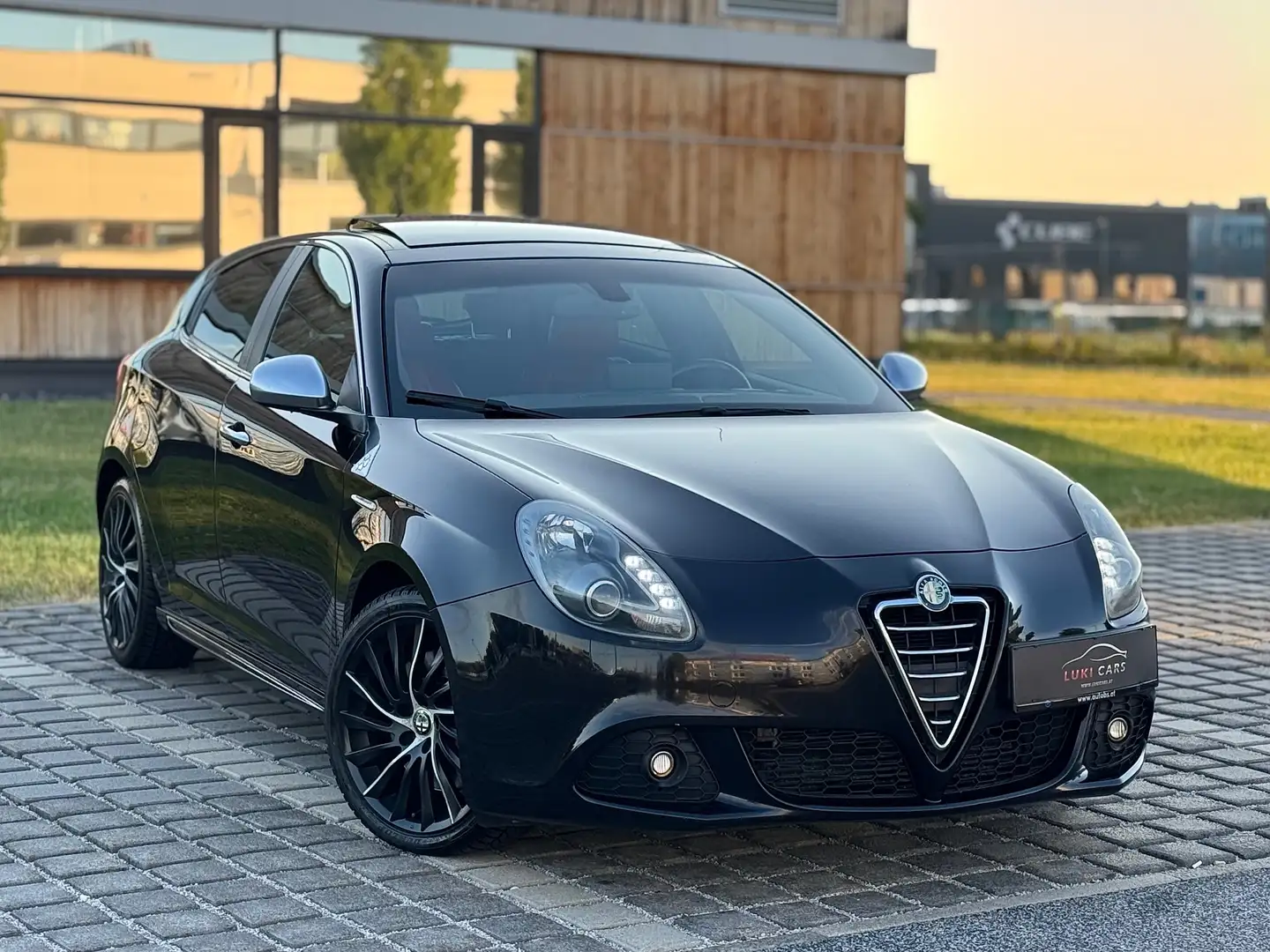 Alfa Romeo Giulietta 1750 TBi Quadrifoglio Verde *TOP AUSSTATTUNG* Czarny - 1