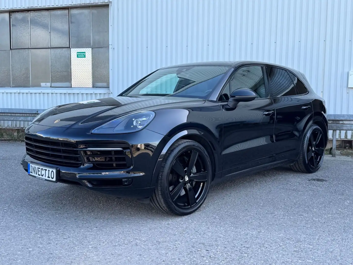 Porsche Cayenne S* 22 Zoll* Pano*AHK*LED*Luftfahrwerk Noir - 1