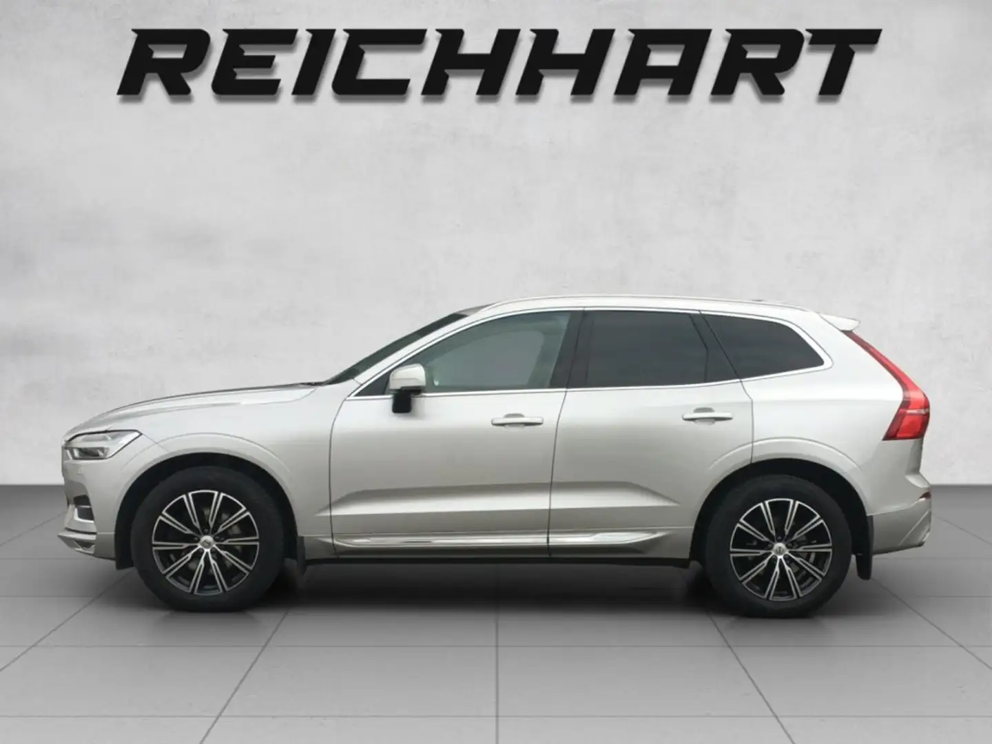 Volvo XC60 D4 AWD A INSCRIPTION Plateado - 2
